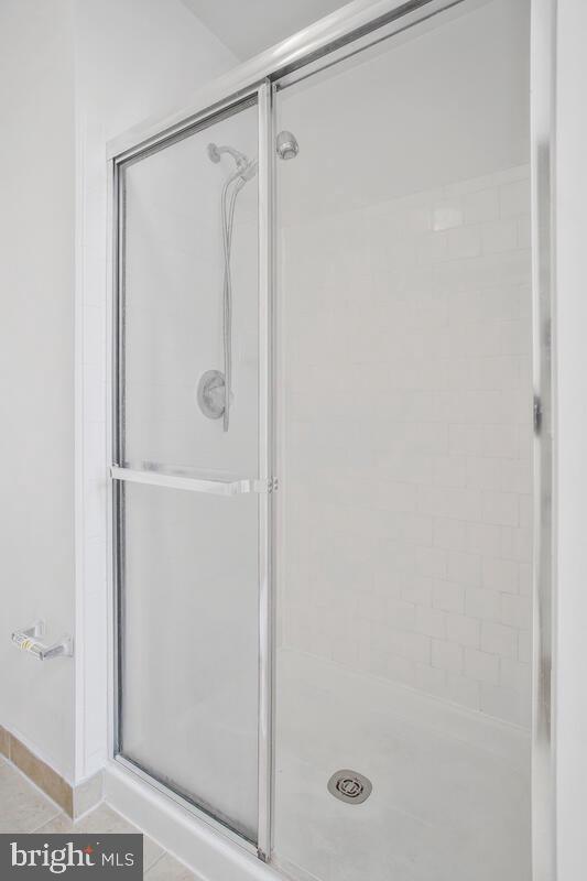 ARBORSIDE AT KENDALL RIDGE - Residential Lease