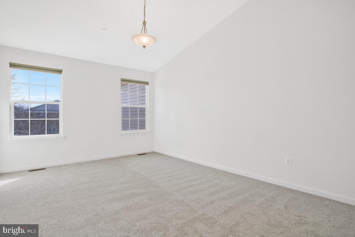 ARBORSIDE AT KENDALL RIDGE - Residential Lease