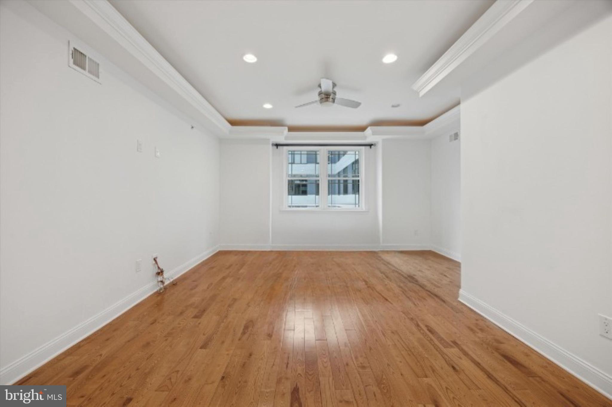 OLDE KENSINGTON - Residential