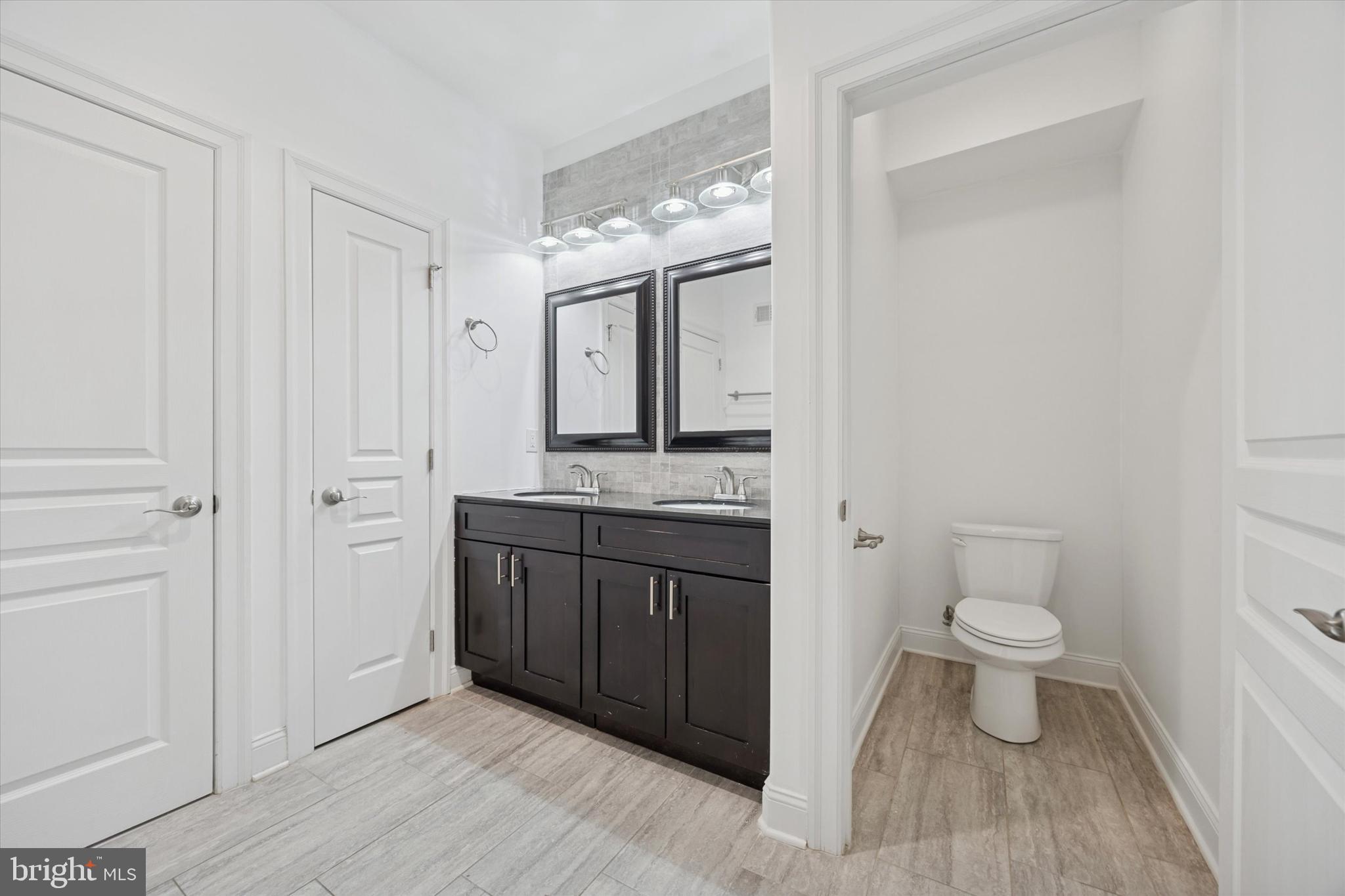 OLDE KENSINGTON - Residential