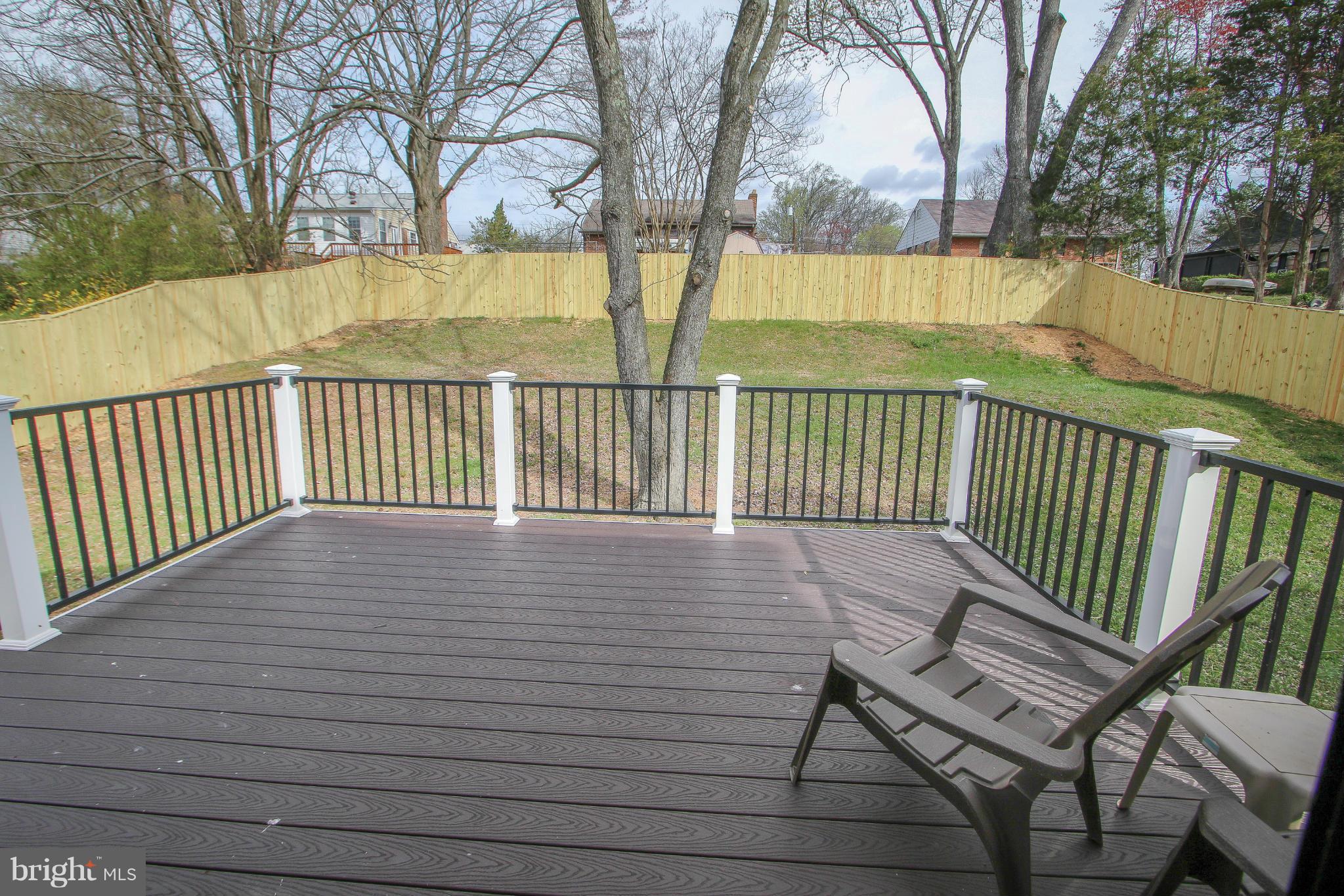 BROYHILL CREST - Residential Lease