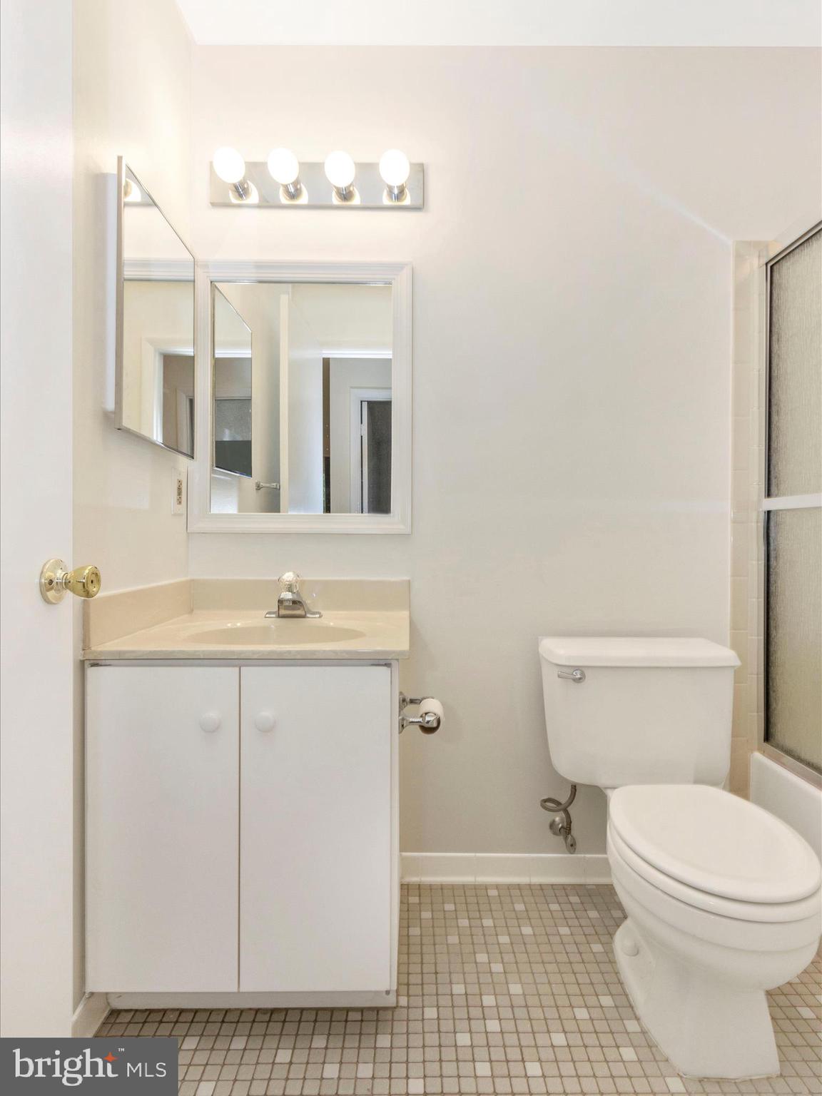 MOUNT WASHINGTON - Residential