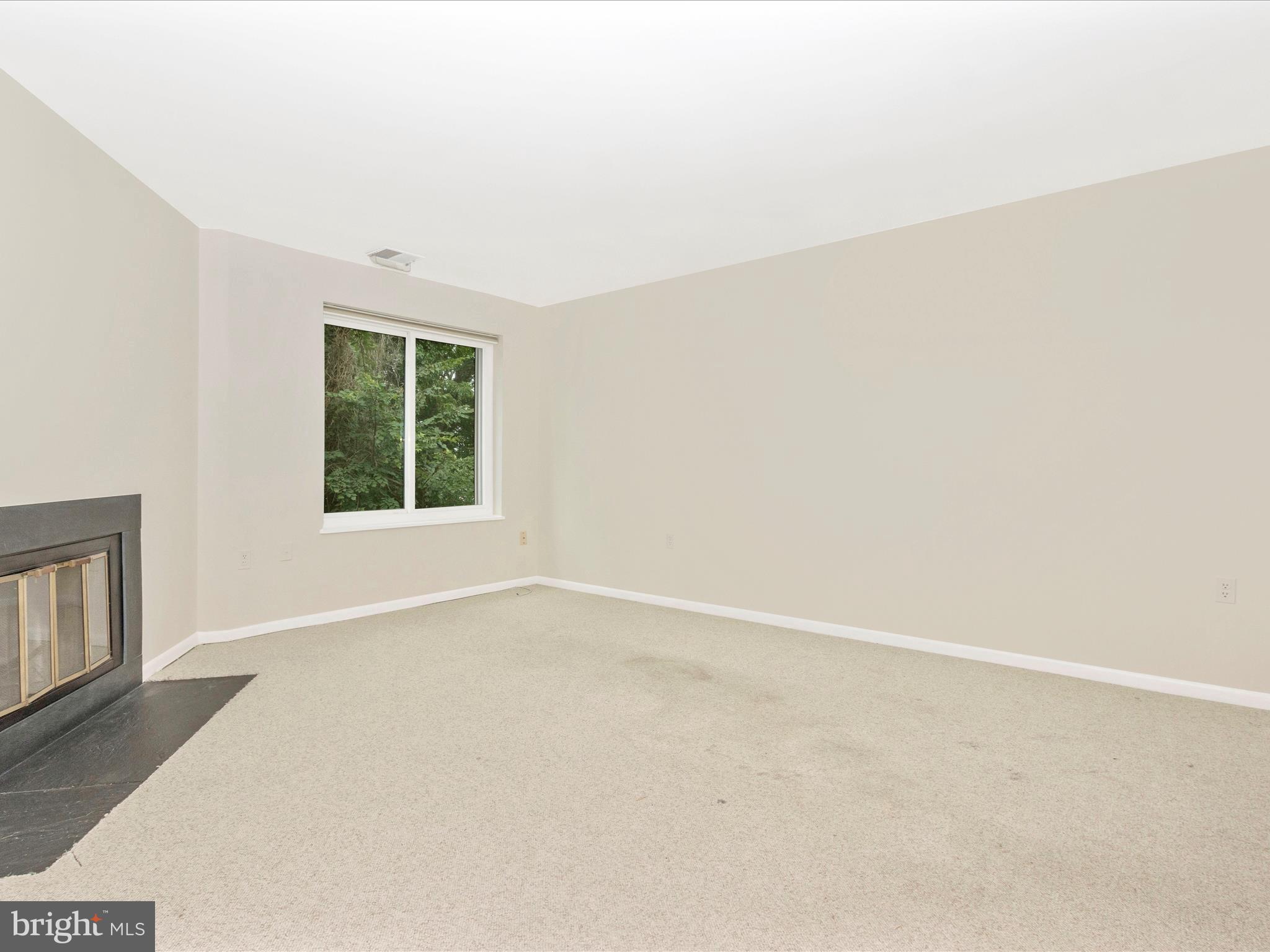 MOUNT WASHINGTON - Residential