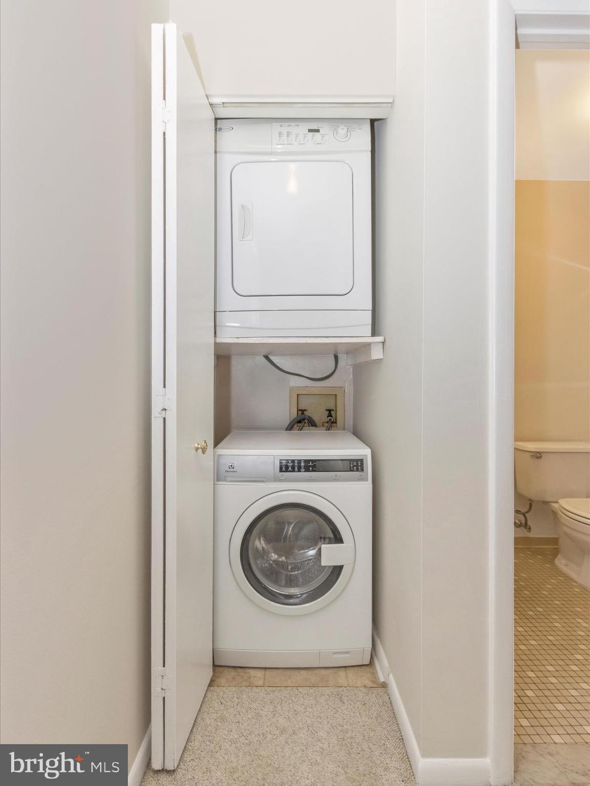 MOUNT WASHINGTON - Residential