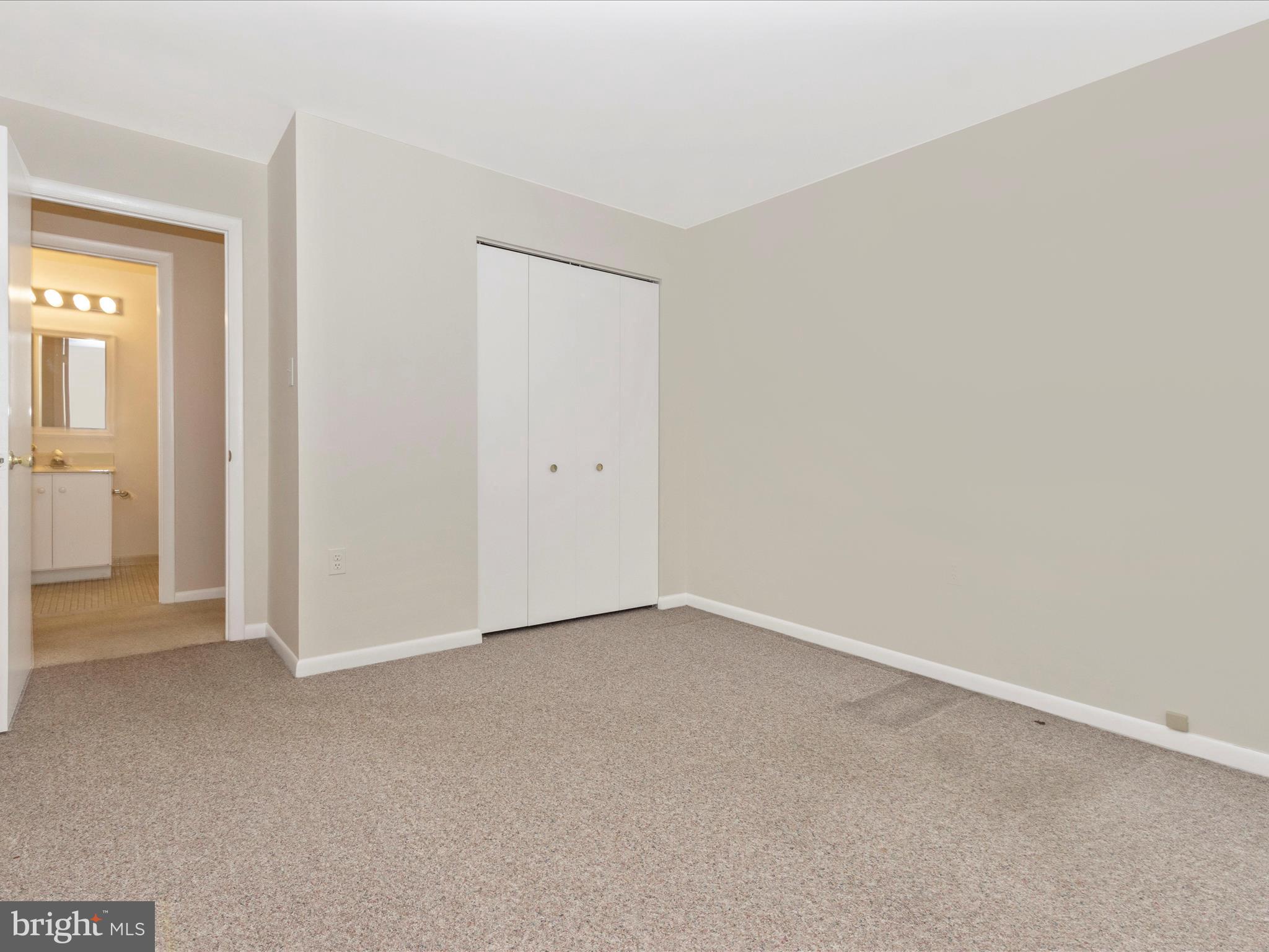 MOUNT WASHINGTON - Residential