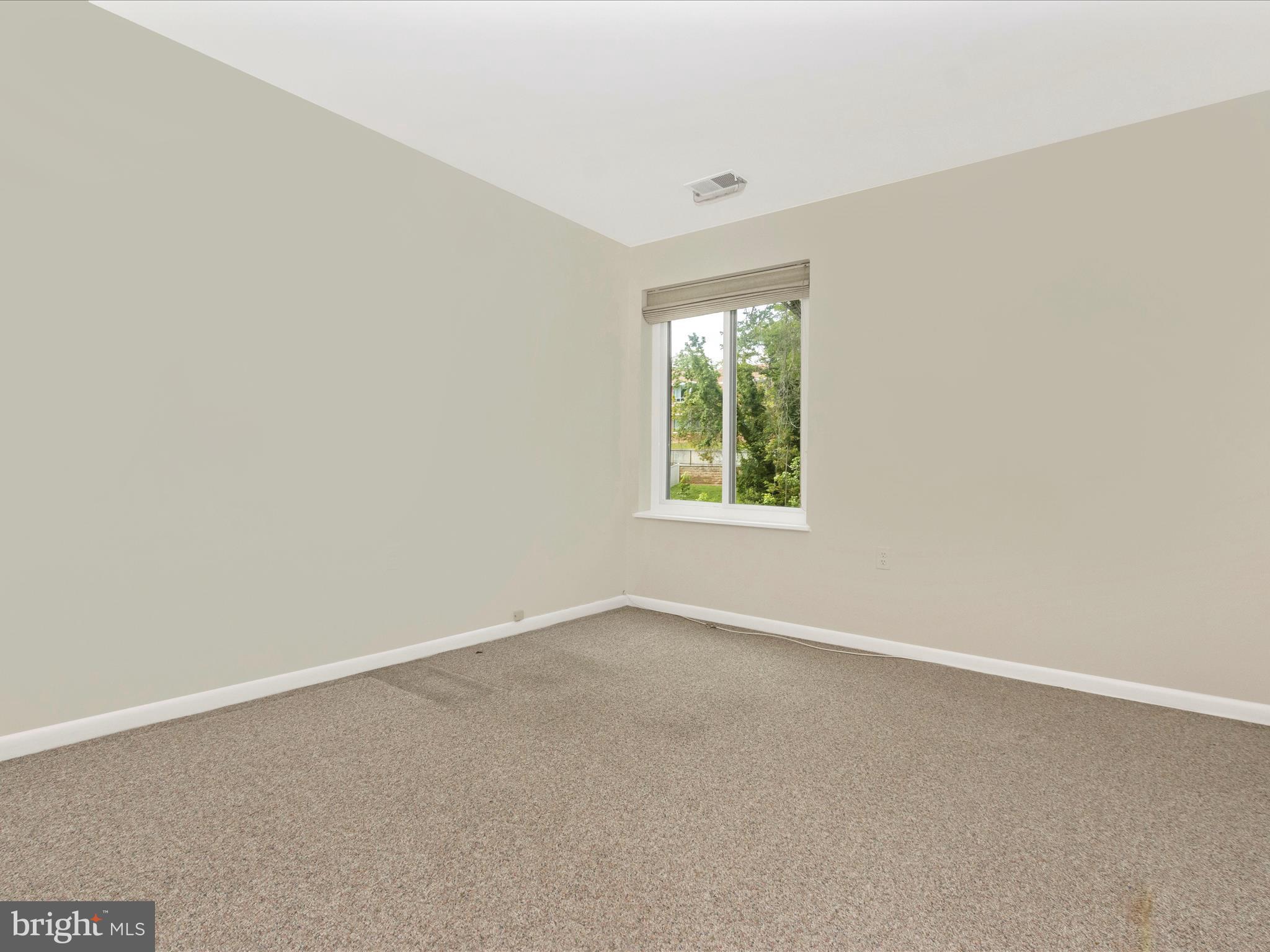 MOUNT WASHINGTON - Residential