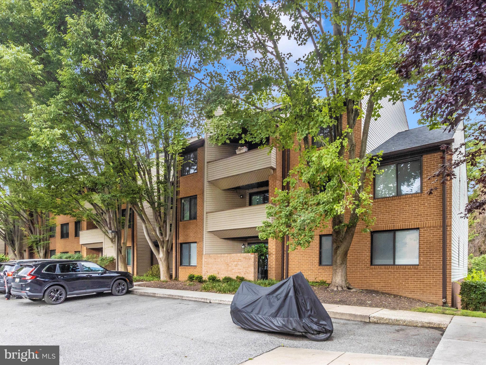 MOUNT WASHINGTON - Residential