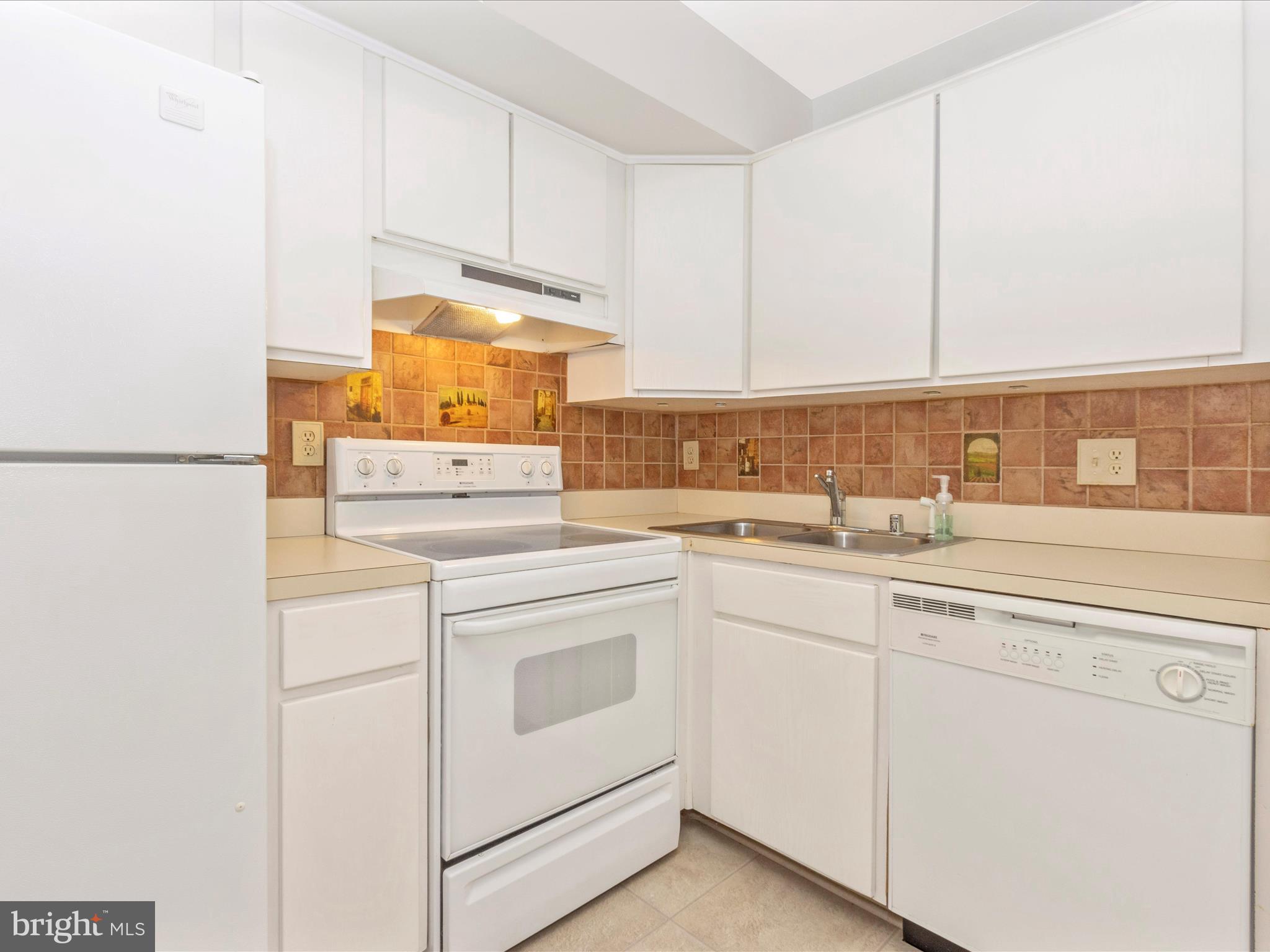 MOUNT WASHINGTON - Residential