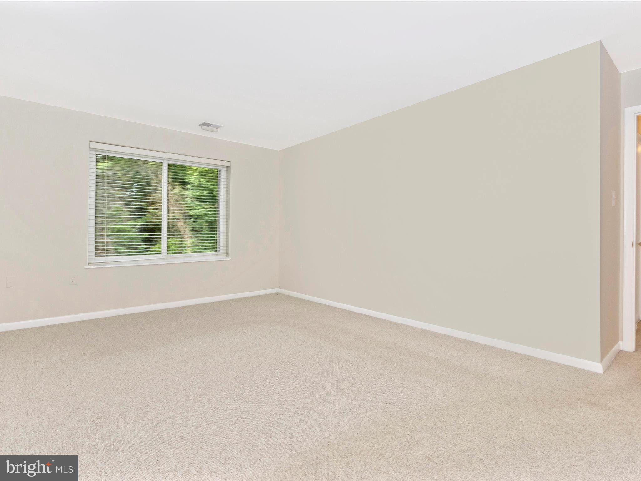 MOUNT WASHINGTON - Residential