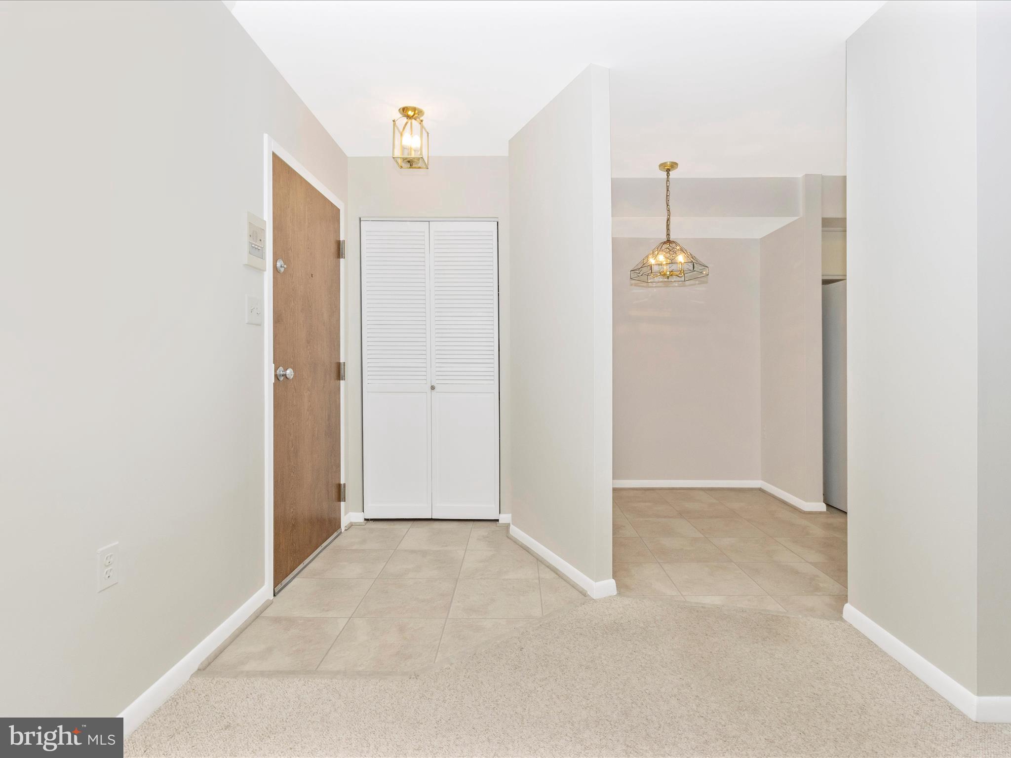 MOUNT WASHINGTON - Residential