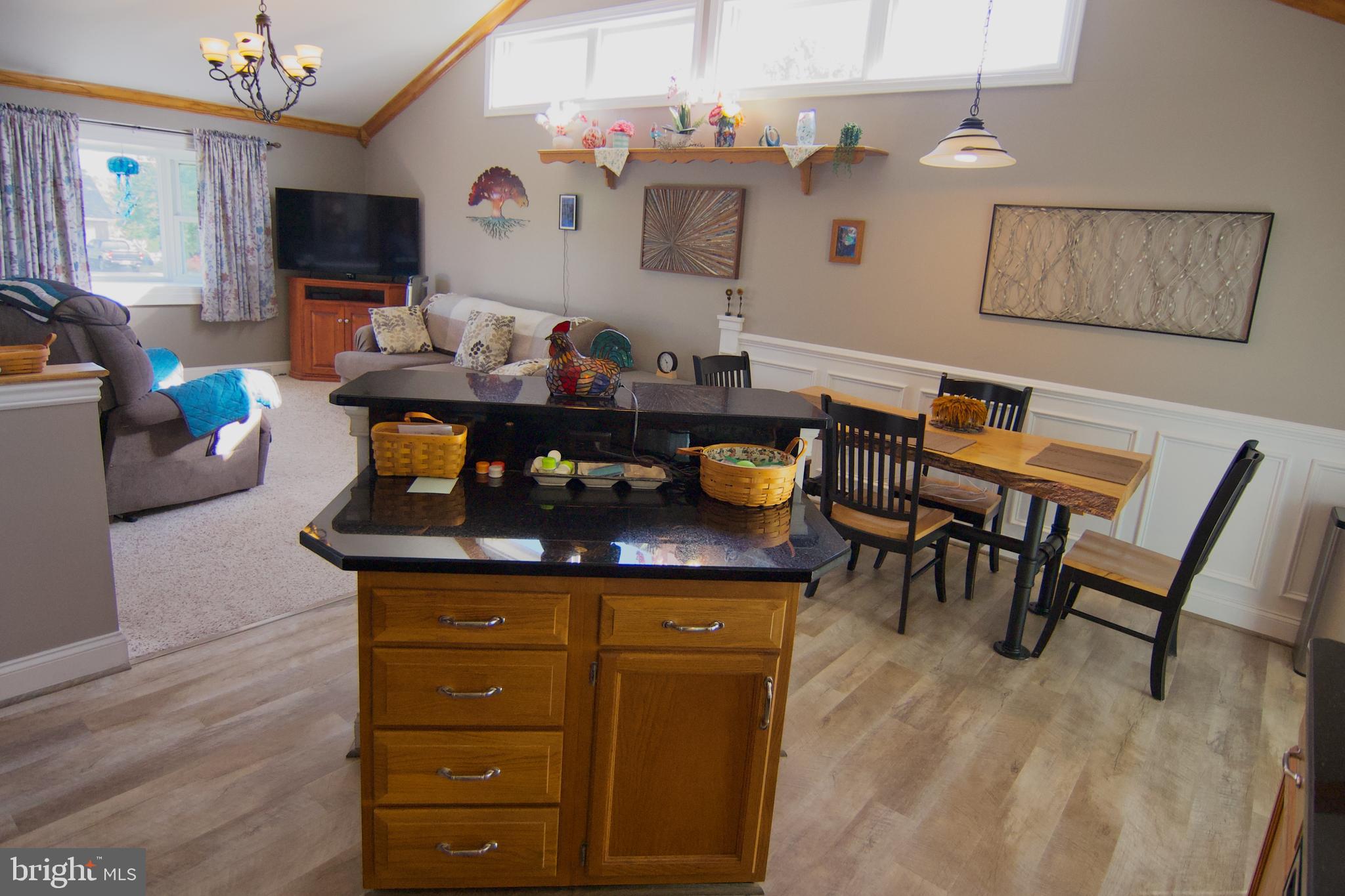 LAKE WYNONAH - Residential