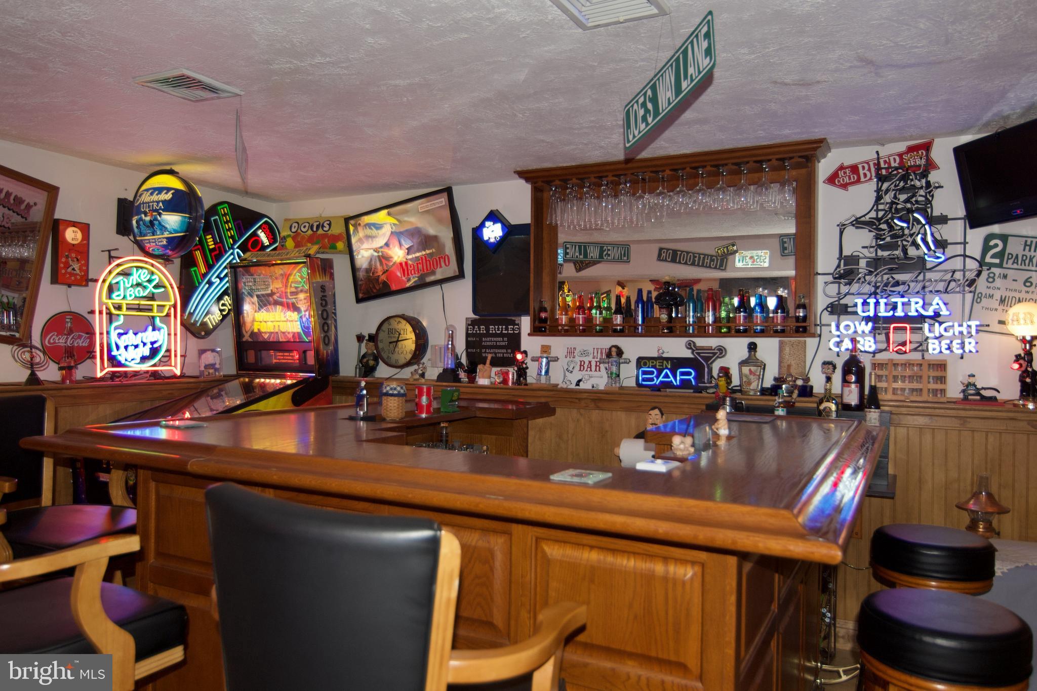 LAKE WYNONAH - Residential