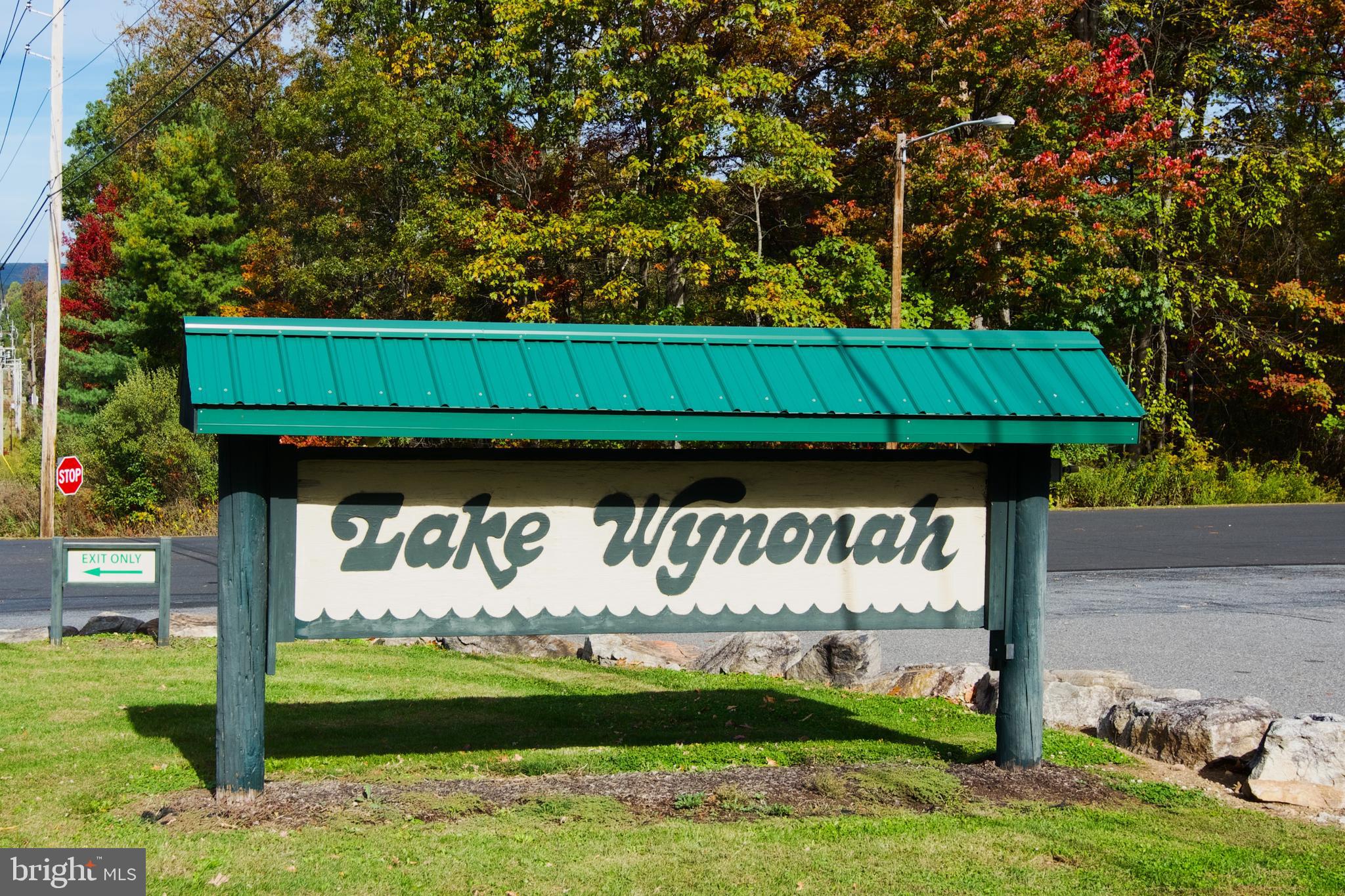 LAKE WYNONAH - Residential