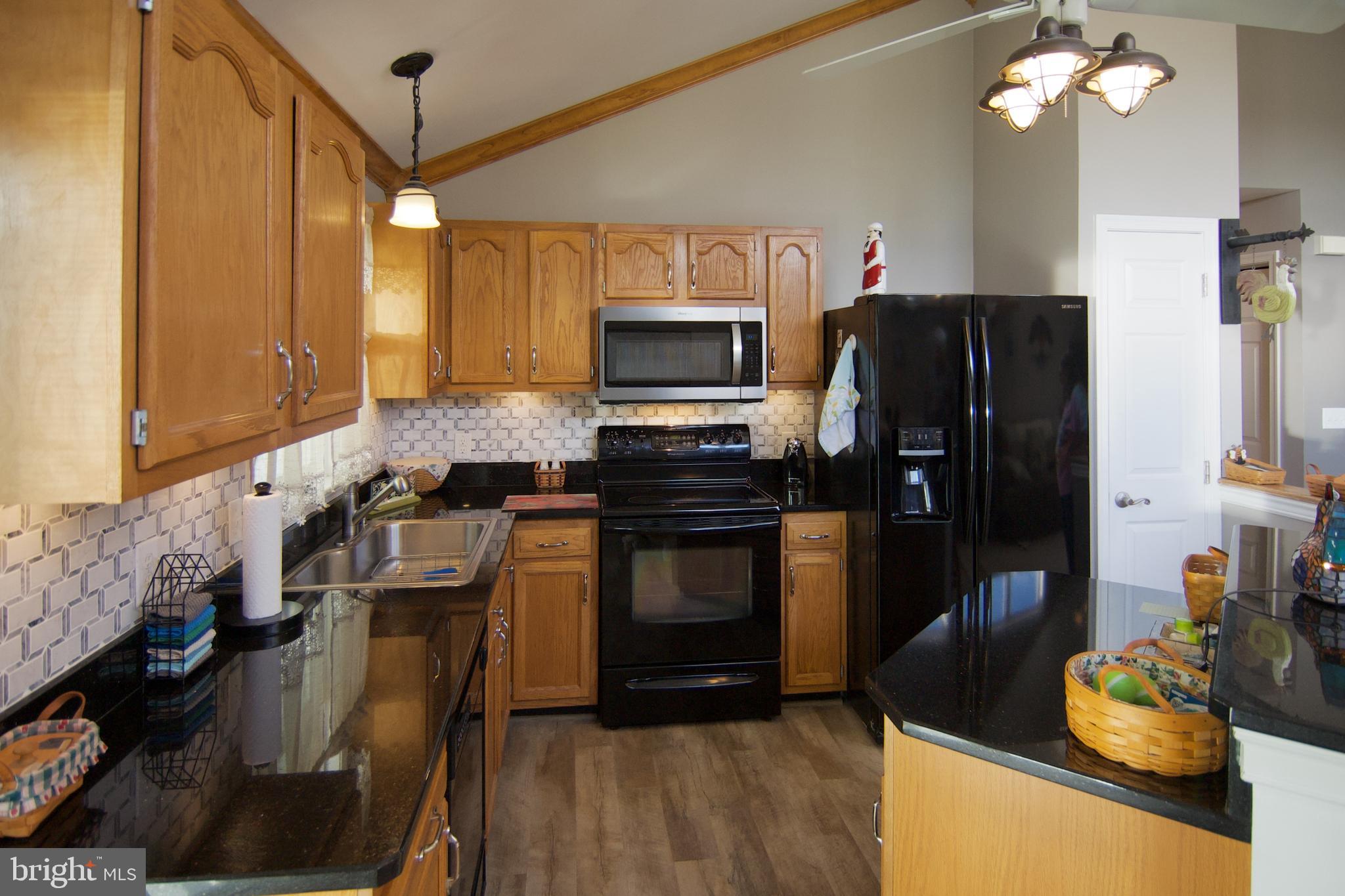 1400 LIGHTFOOT DRIVE