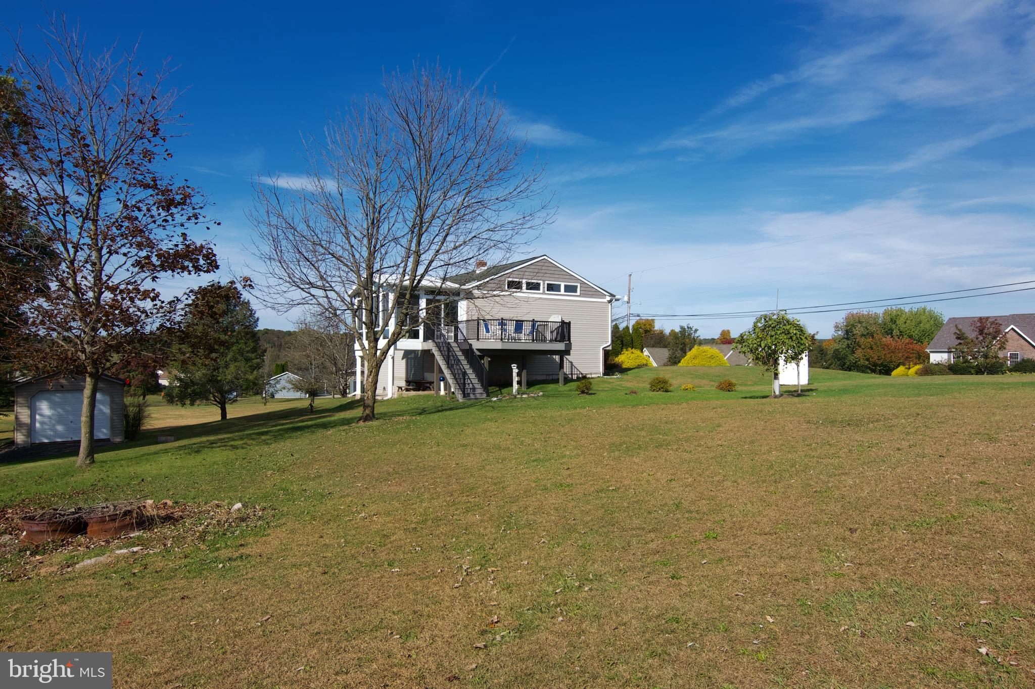 LAKE WYNONAH - Residential