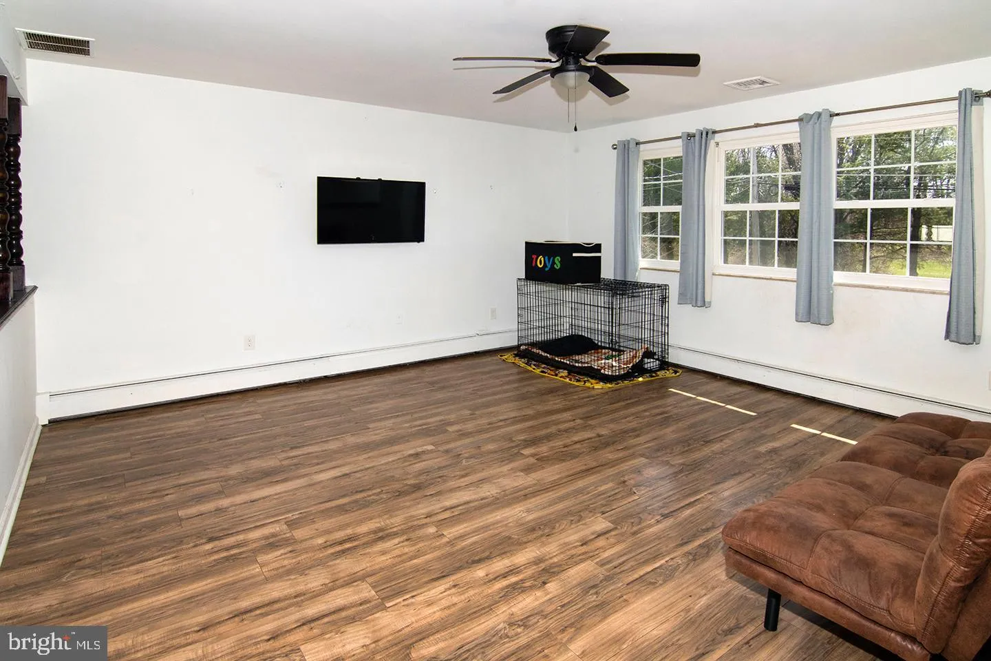 West Berlin, New Jersey 08091, United States, 4 Bedrooms Bedrooms, ,2 BathroomsBathrooms,Residential,Coming Soon,96014