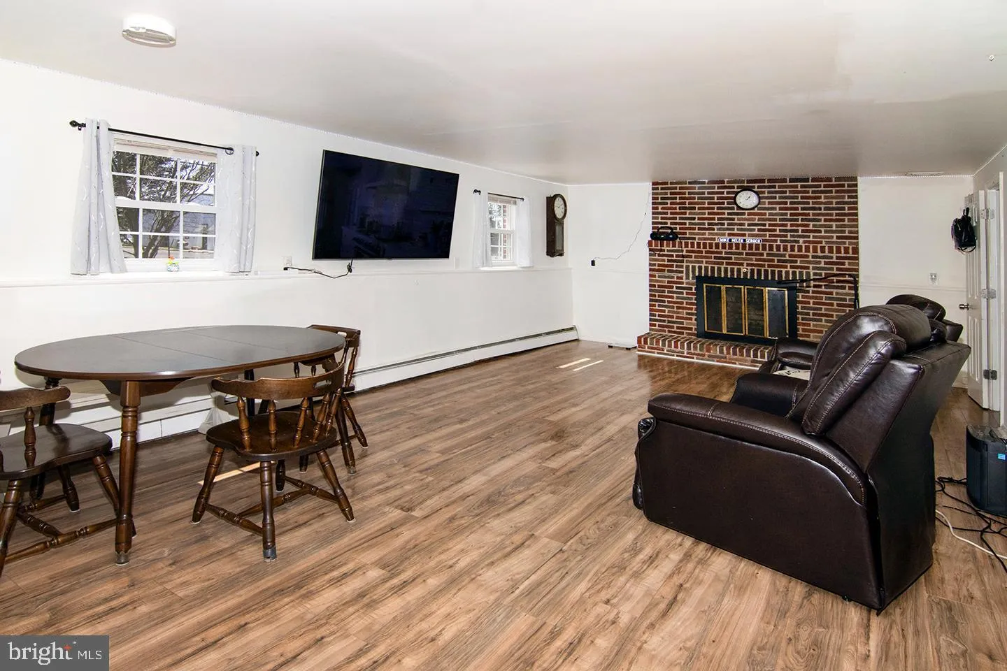 West Berlin, New Jersey 08091, United States, 4 Bedrooms Bedrooms, ,2 BathroomsBathrooms,Residential,Coming Soon,96014