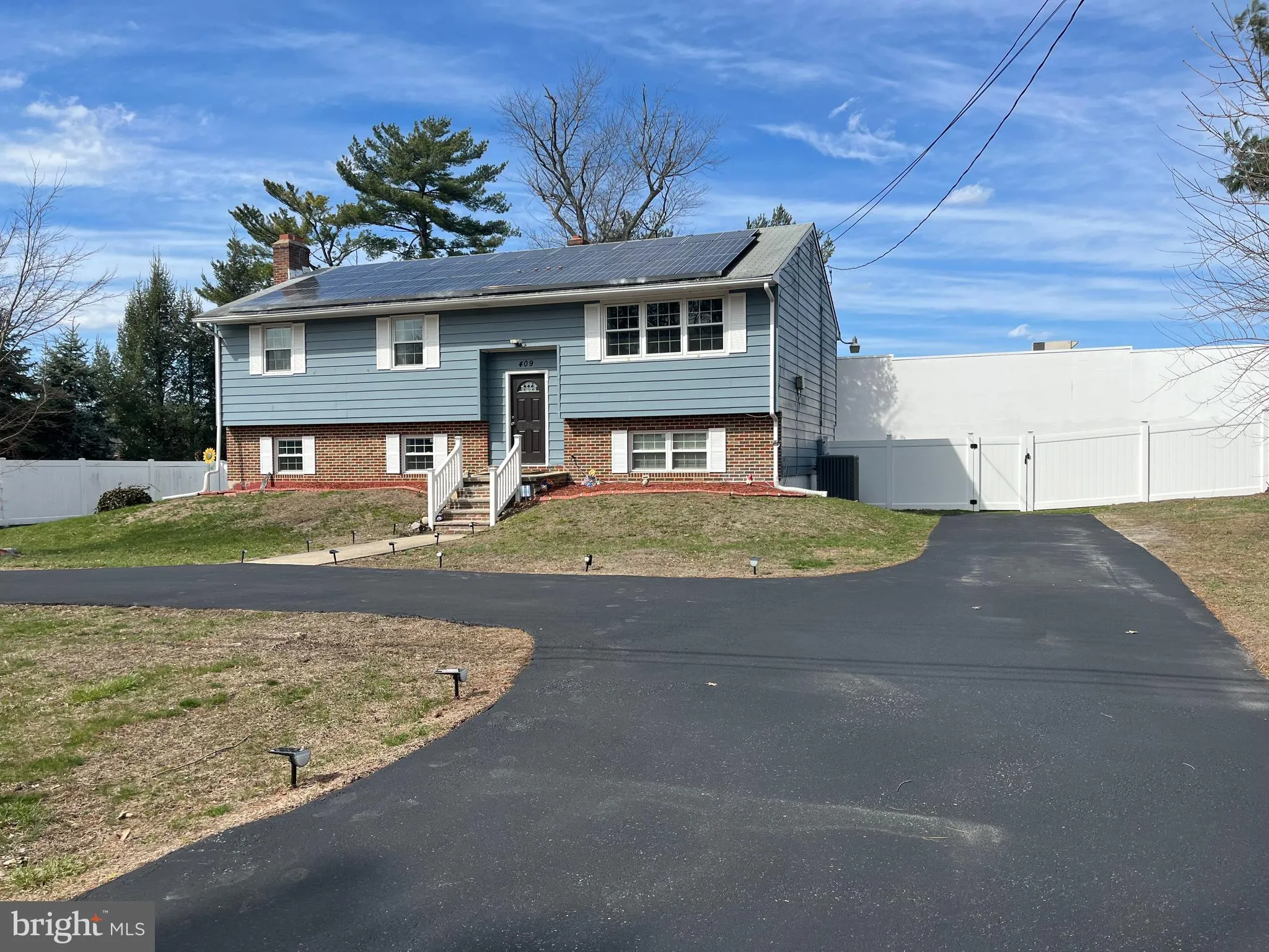 West Berlin, New Jersey 08091, United States, 4 Bedrooms Bedrooms, ,2 BathroomsBathrooms,Residential,Coming Soon,96014