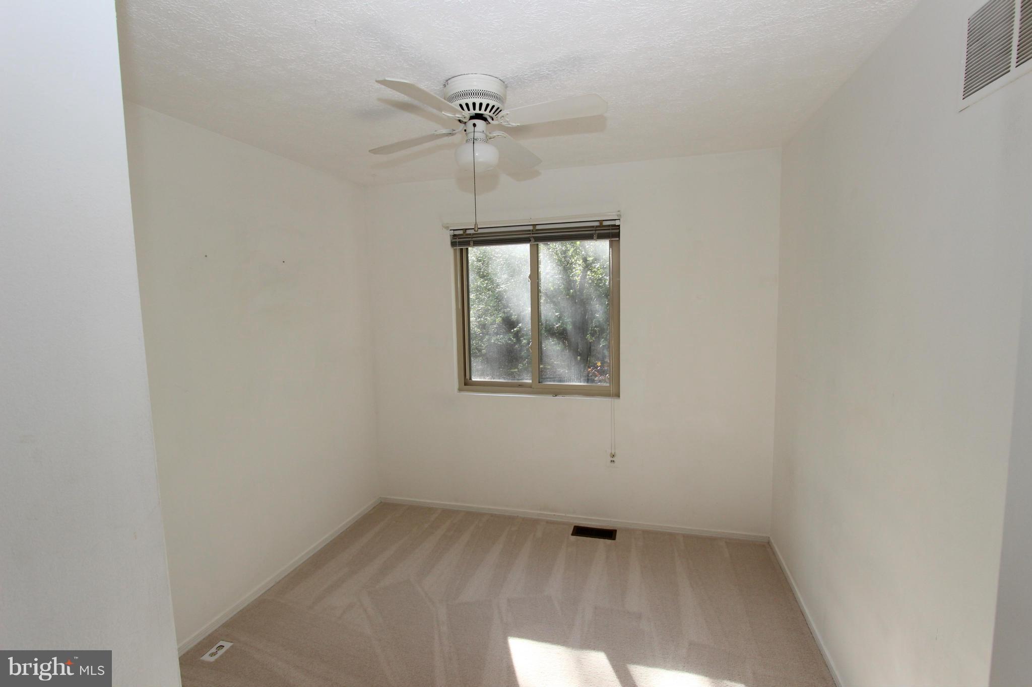 ULMSTEAD GARDENS - Residential