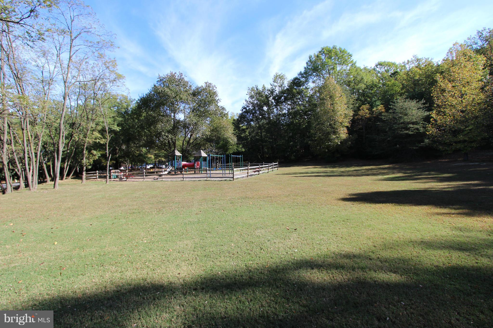 ULMSTEAD GARDENS - Residential