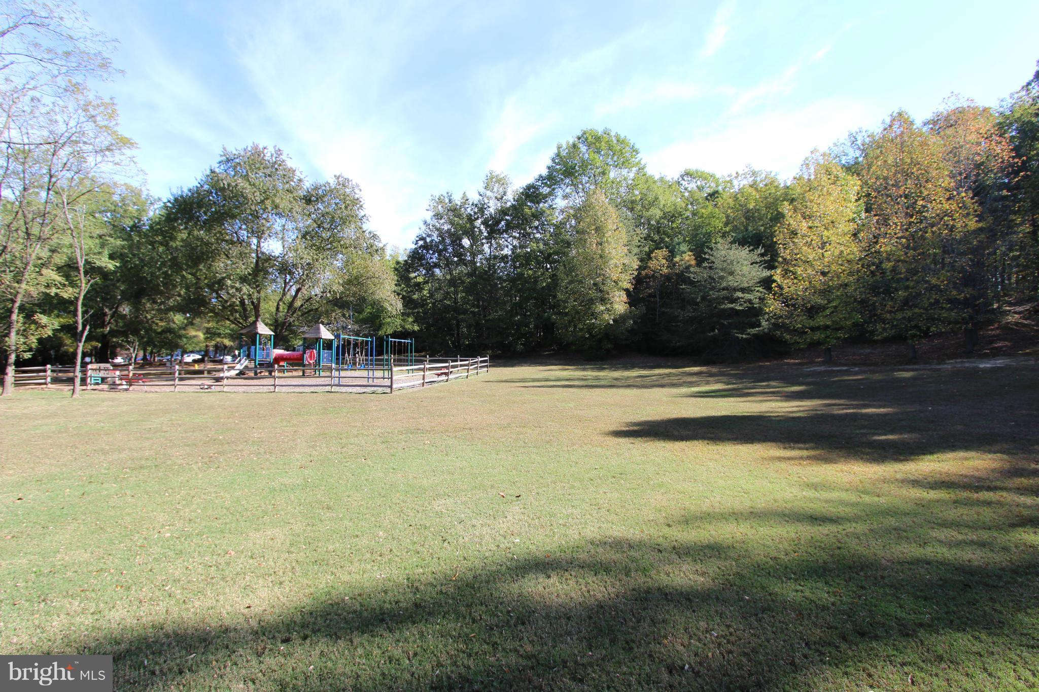 ULMSTEAD GARDENS - Residential