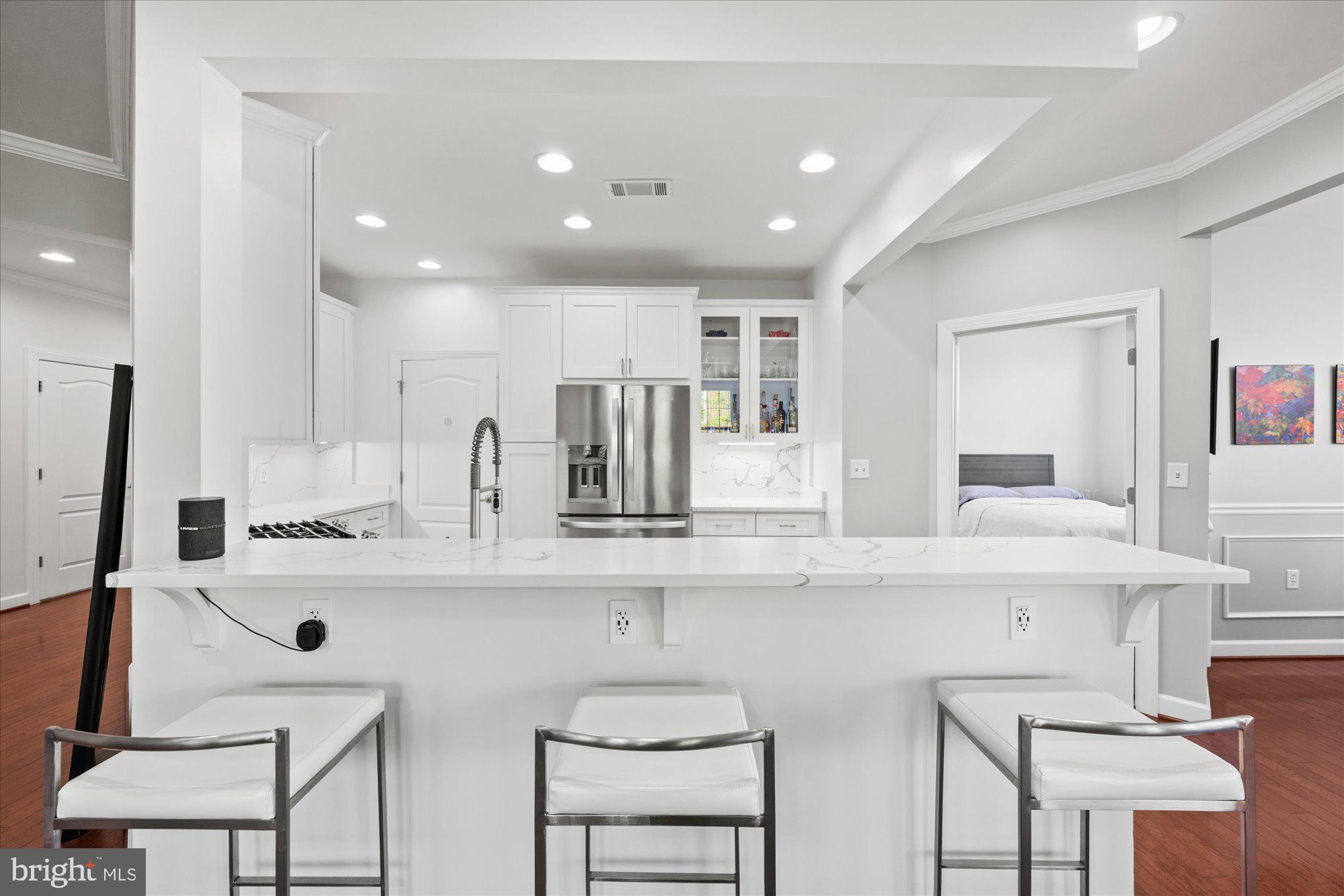 400 CAMERON STATION BOULEVARD 202