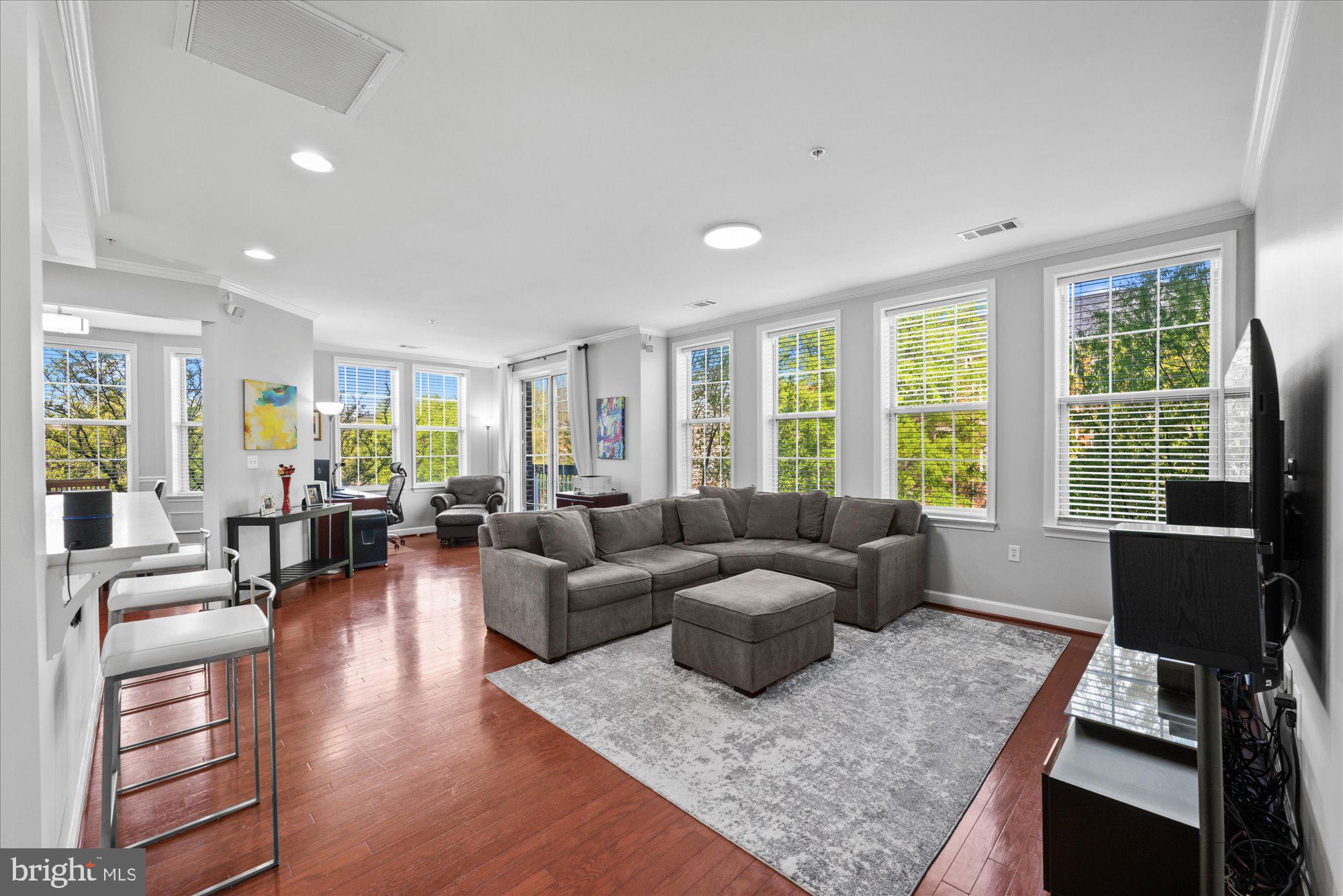 400 CAMERON STATION BOULEVARD 202