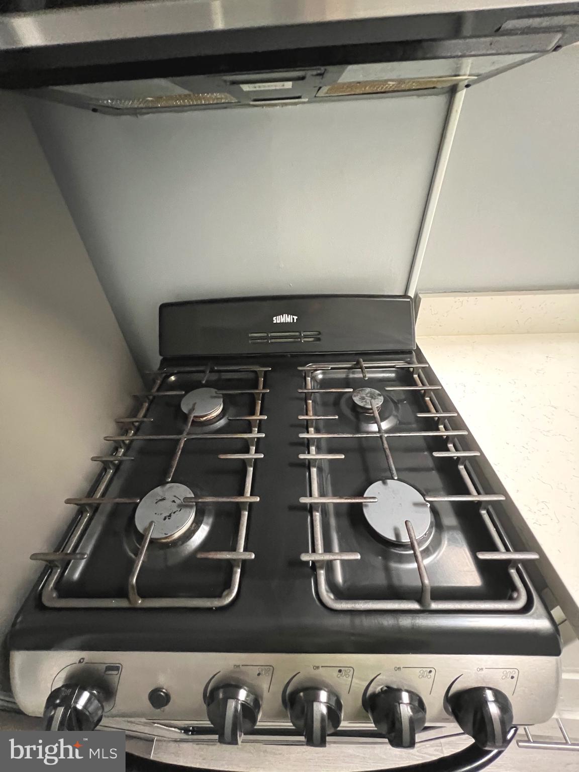 UNION SQUARE - Residential Lease