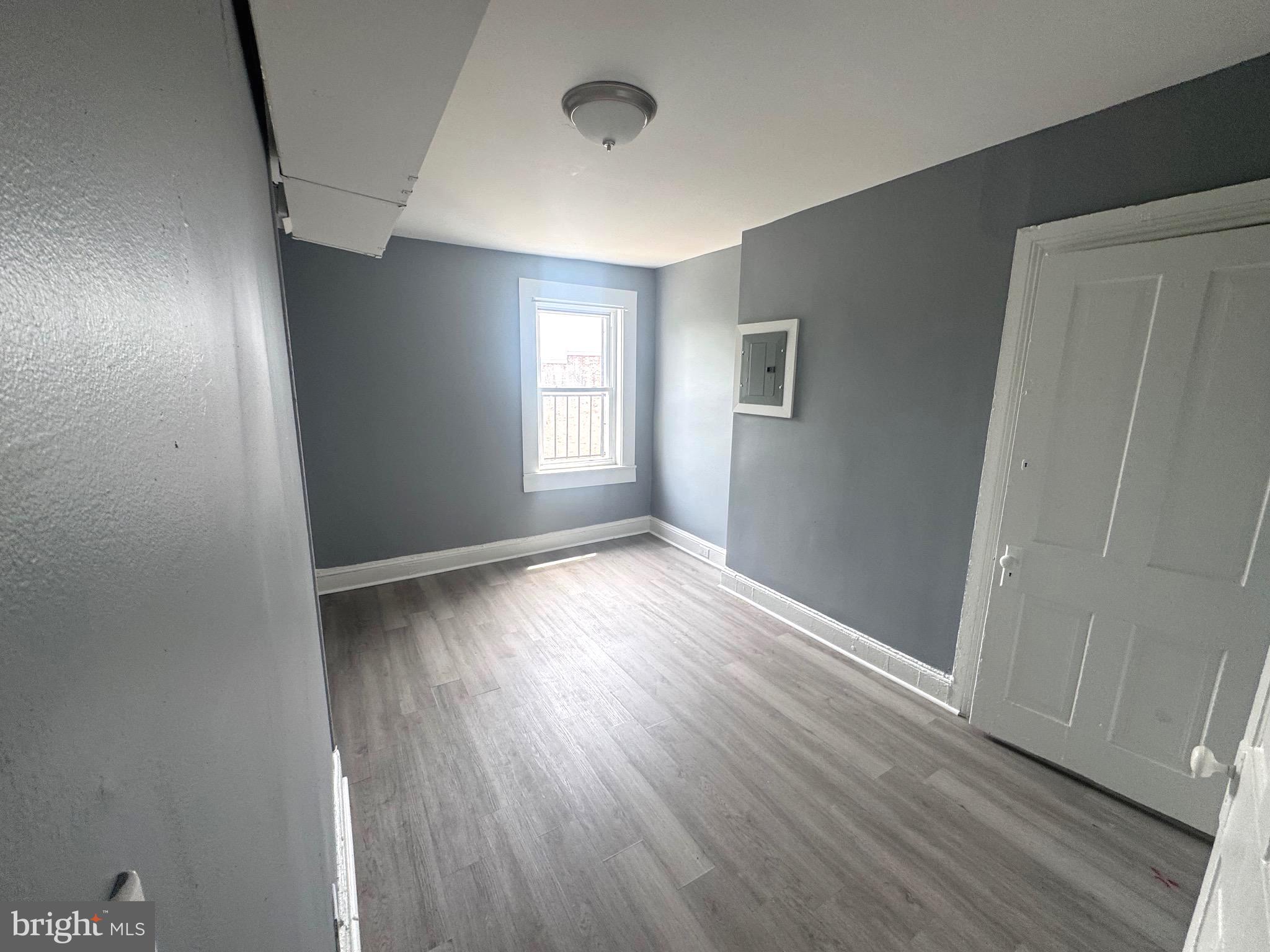 UNION SQUARE - Residential Lease