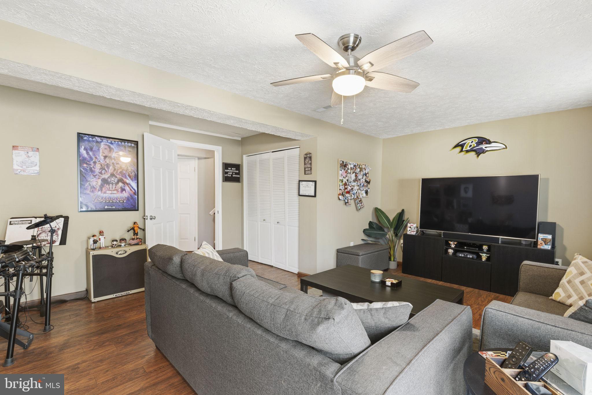 MAJORS CHOICE - Residential