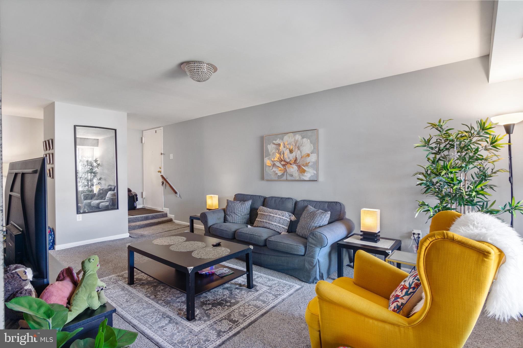 GREENBRIAR CONDO PHASE I - Residential Lease