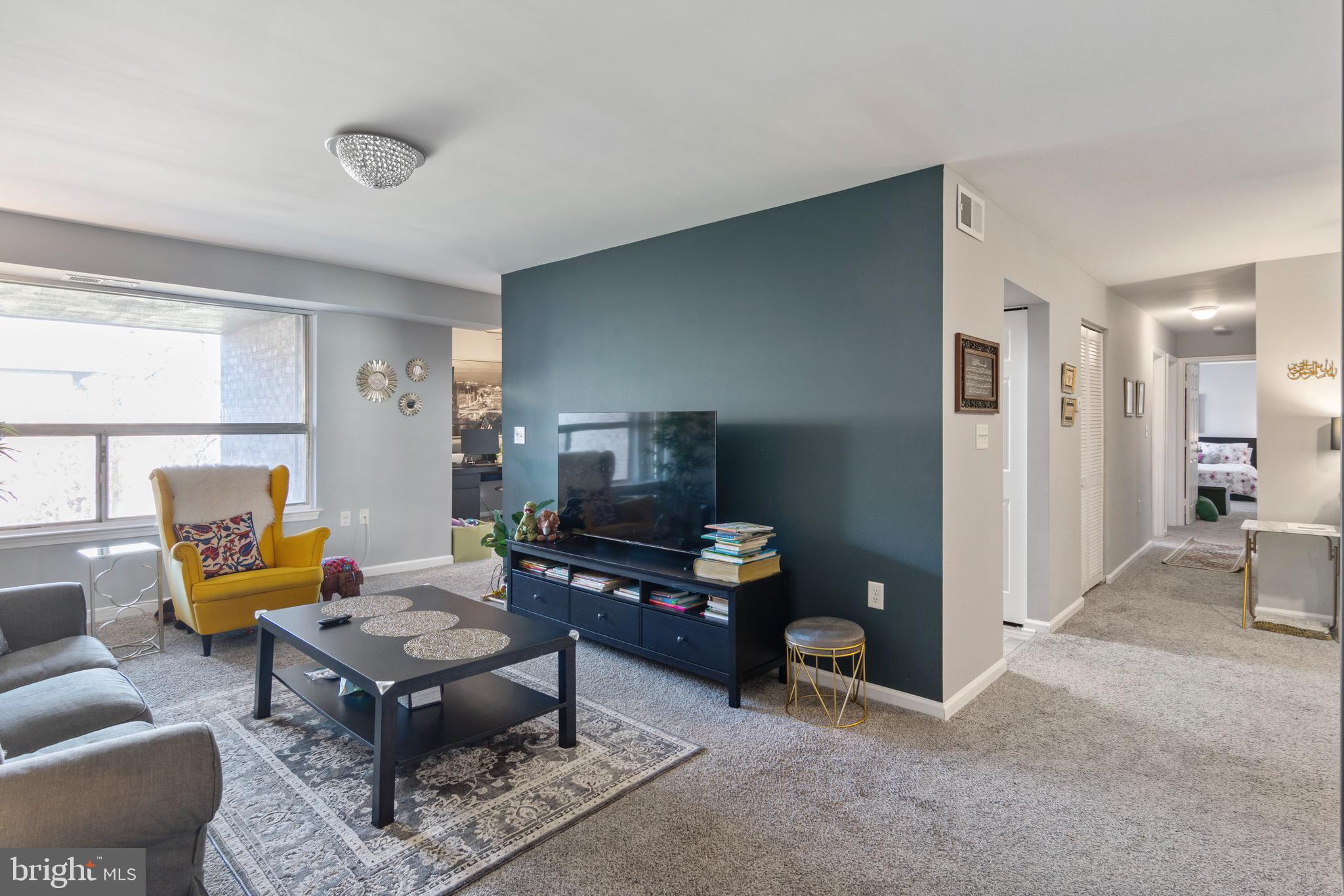 GREENBRIAR CONDO PHASE I - Residential Lease