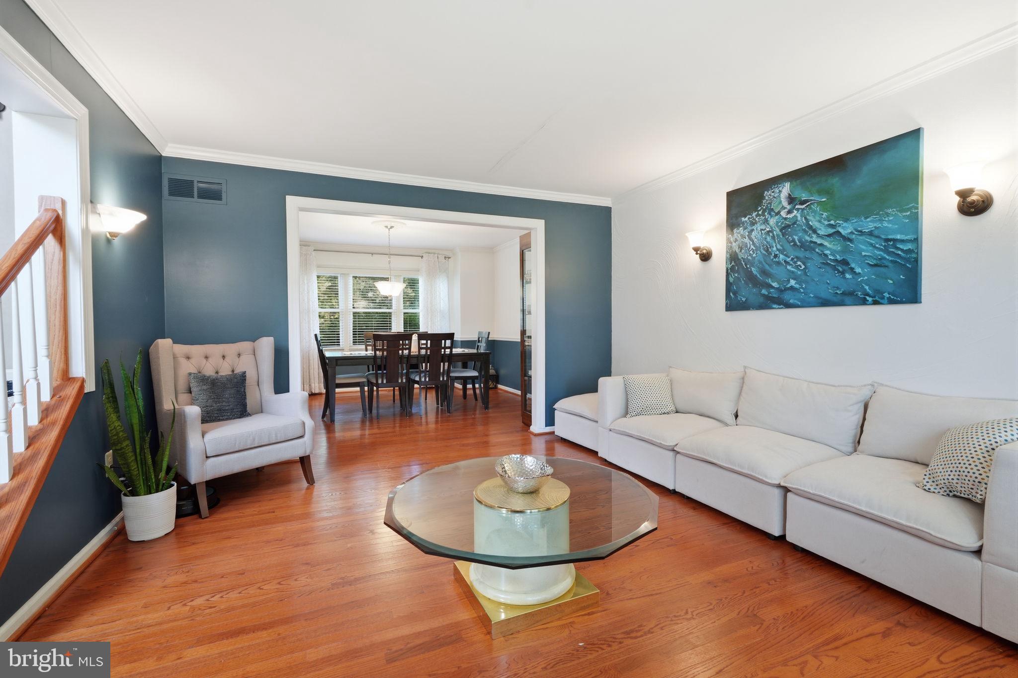 1208 CANDLEWICK COURT