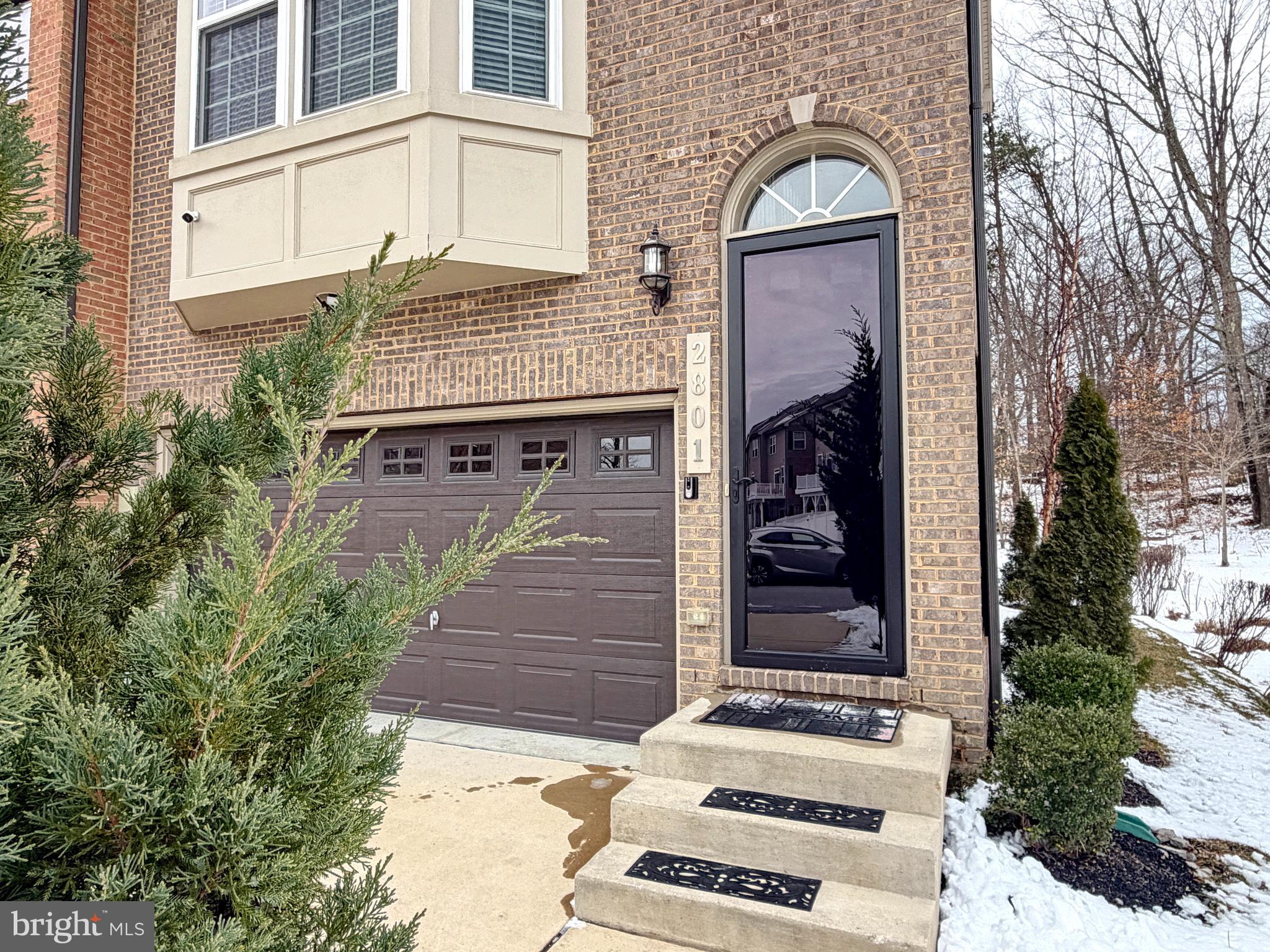 2801 GOLDEN GATE COURT