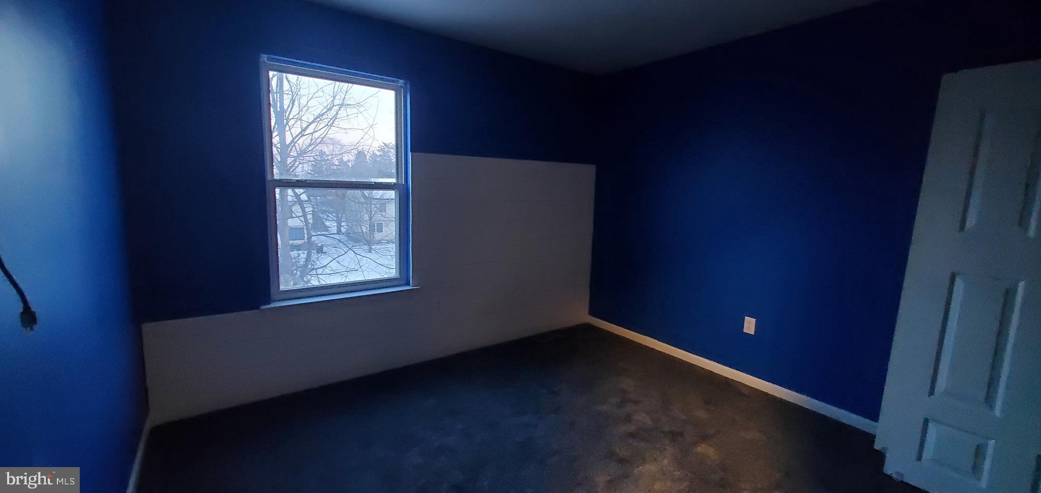 SPRING MEADOW - Residential