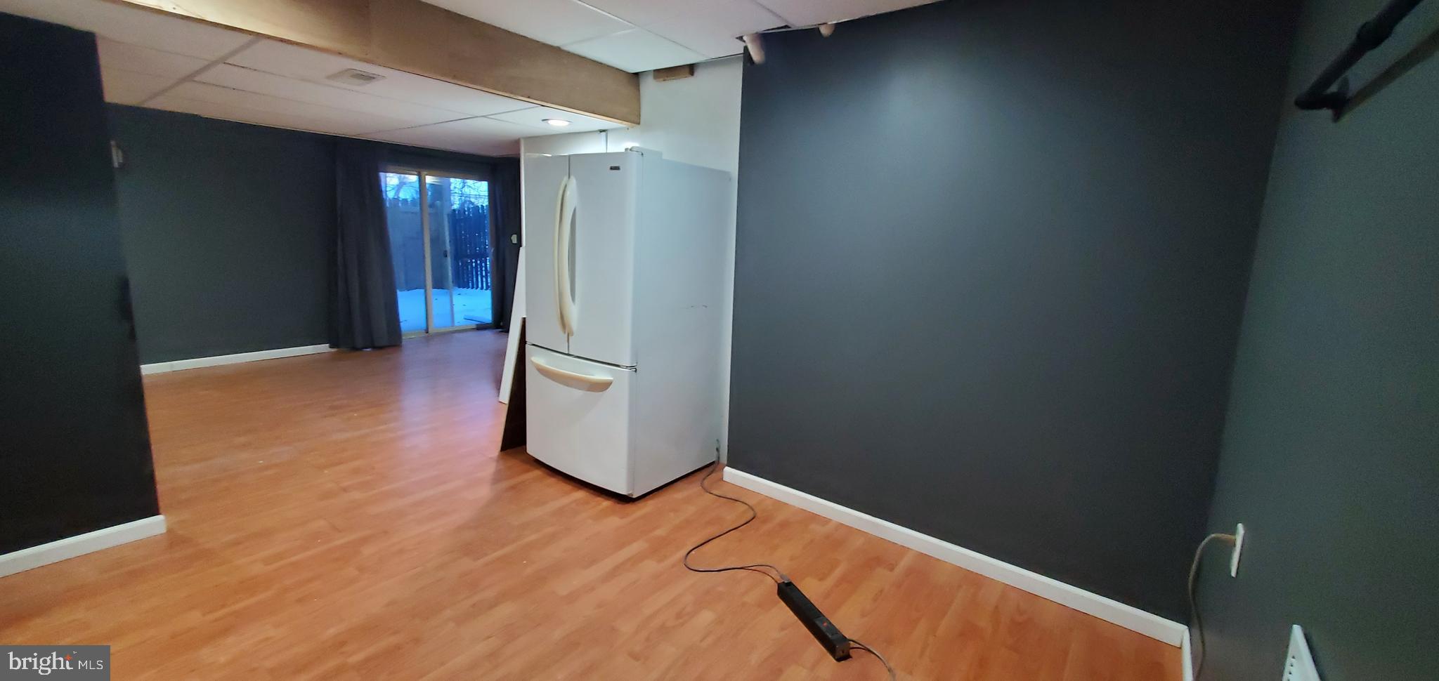 SPRING MEADOW - Residential