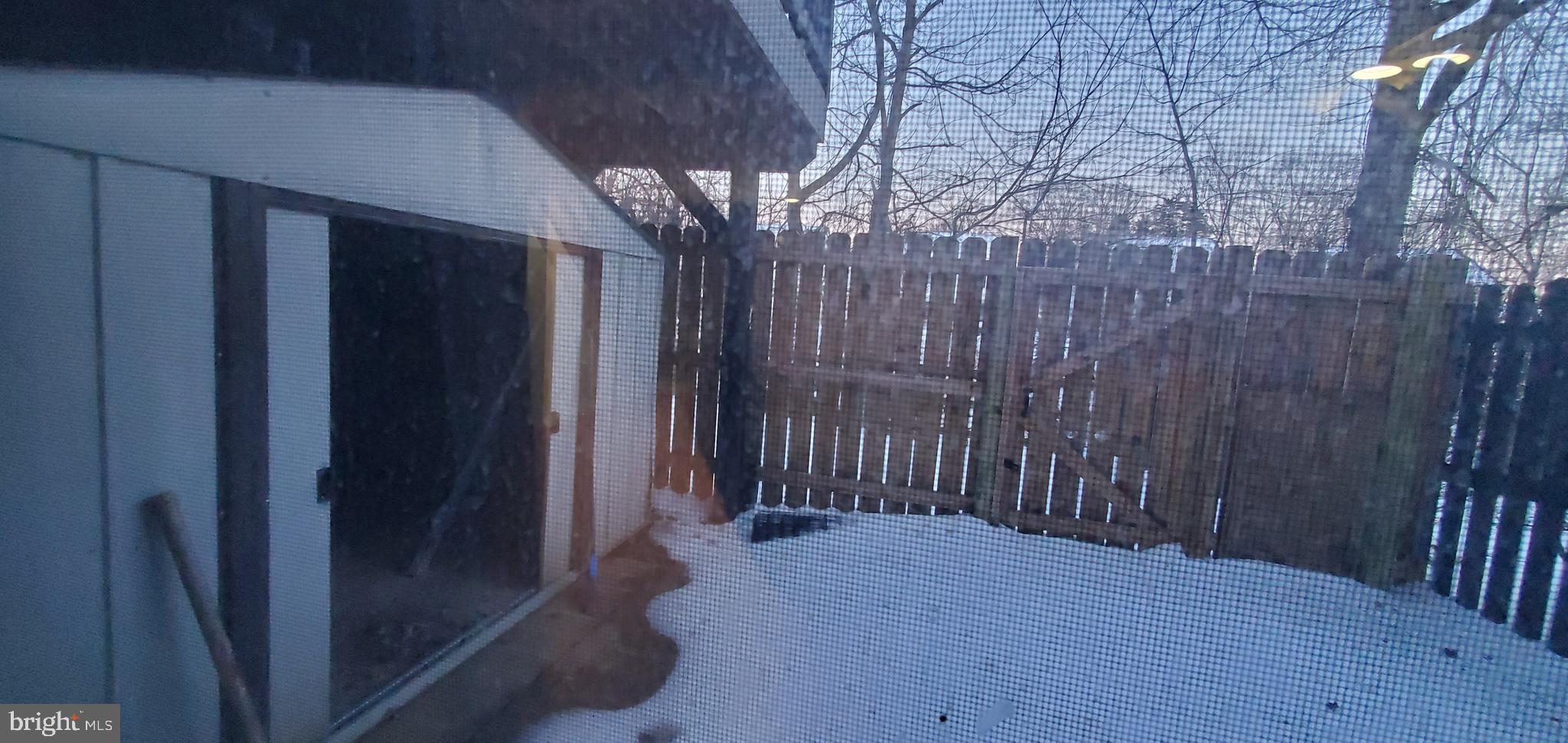 SPRING MEADOW - Residential