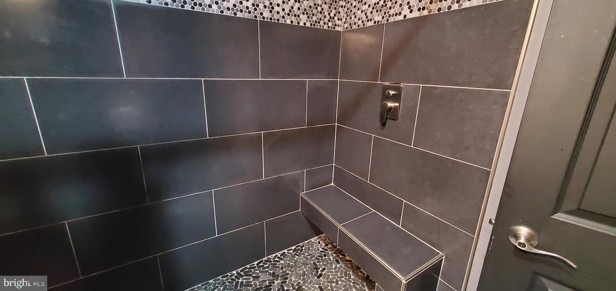 SPRING MEADOW - Residential