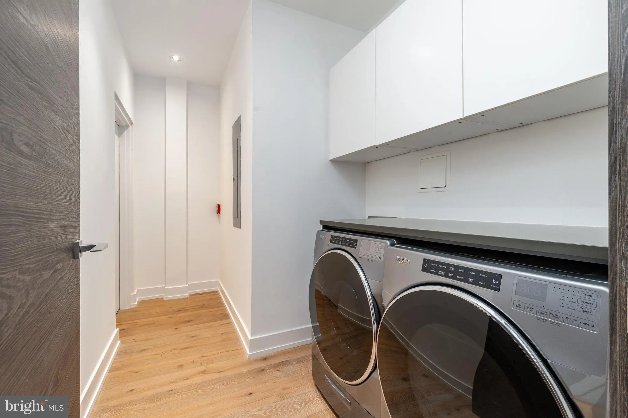 Philadelphia, Pennsylvania 19103, United States, 3 Bedrooms Bedrooms, ,4 BathroomsBathrooms,Residential,Active,183273