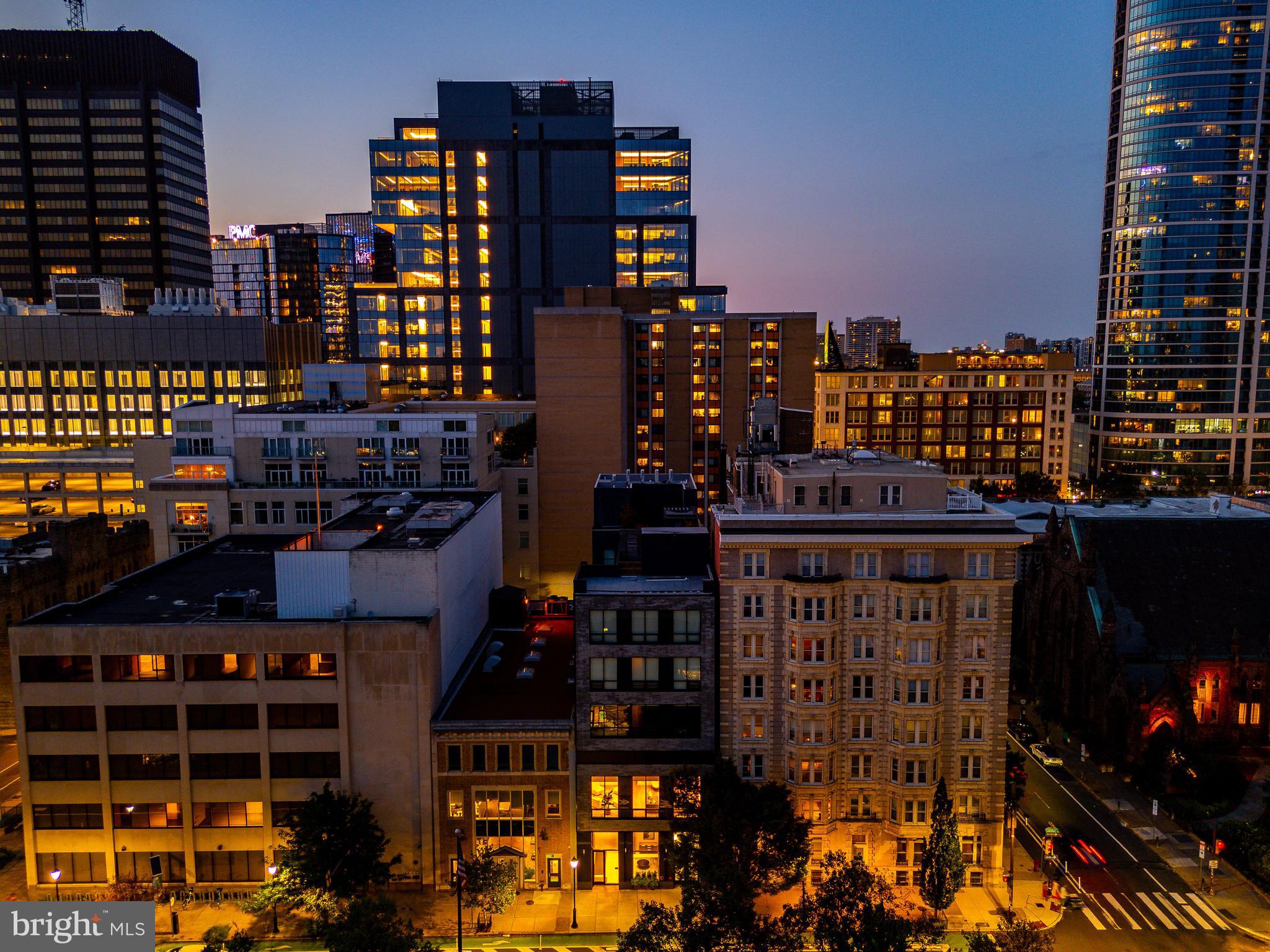 RITTENHOUSE SQUARE - Residential