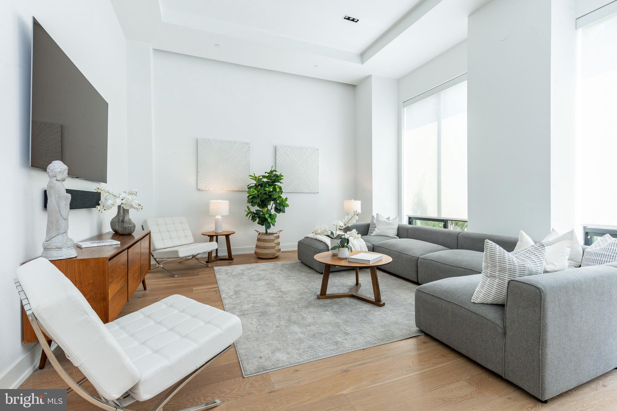 RITTENHOUSE SQUARE - Residential