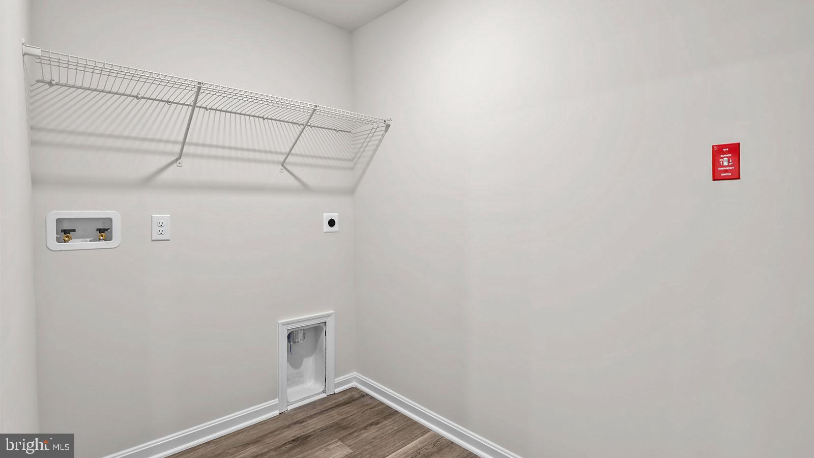 RED HILL - Residential