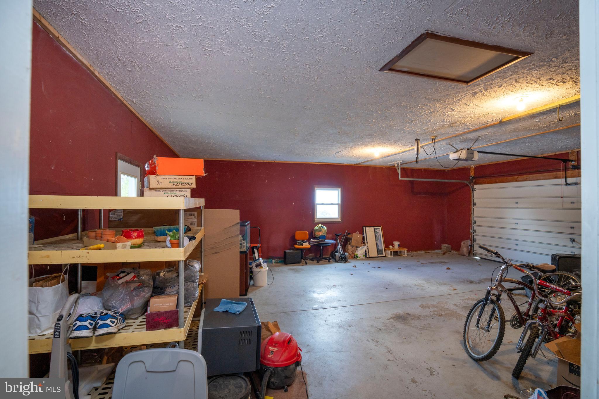 REEDSVILLE - Residential