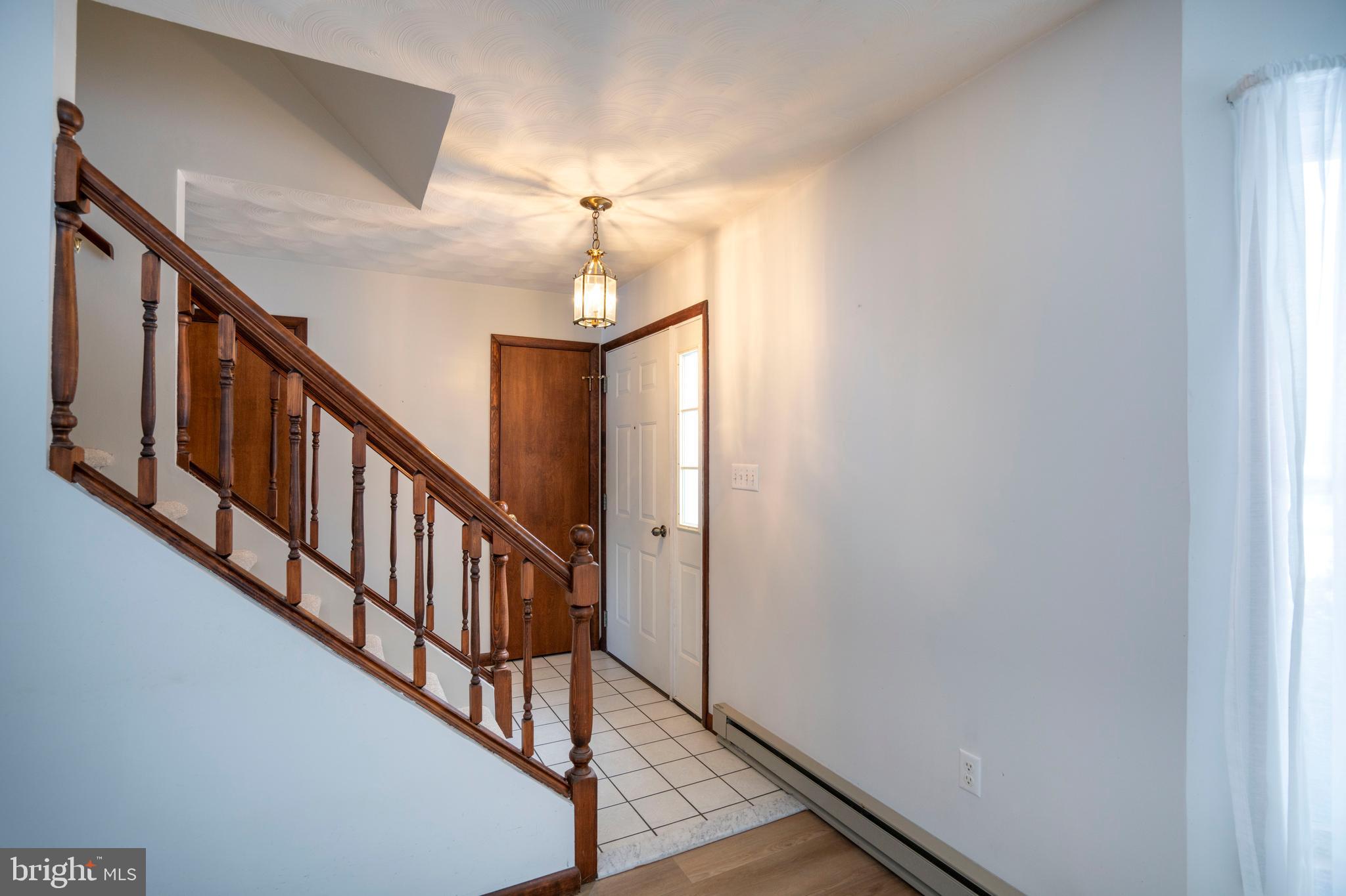 REEDSVILLE - Residential