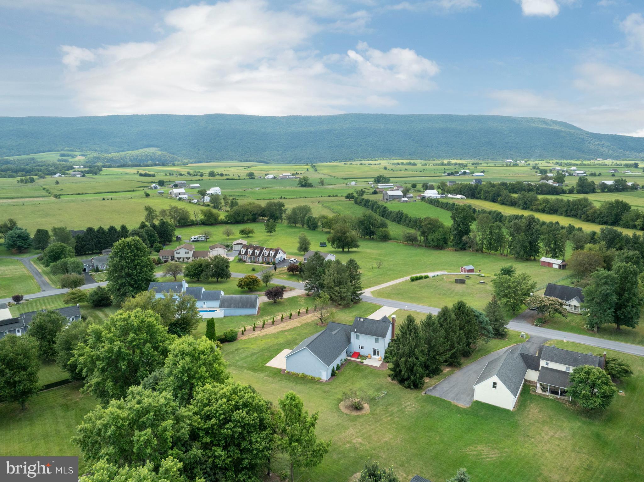 REEDSVILLE - Residential