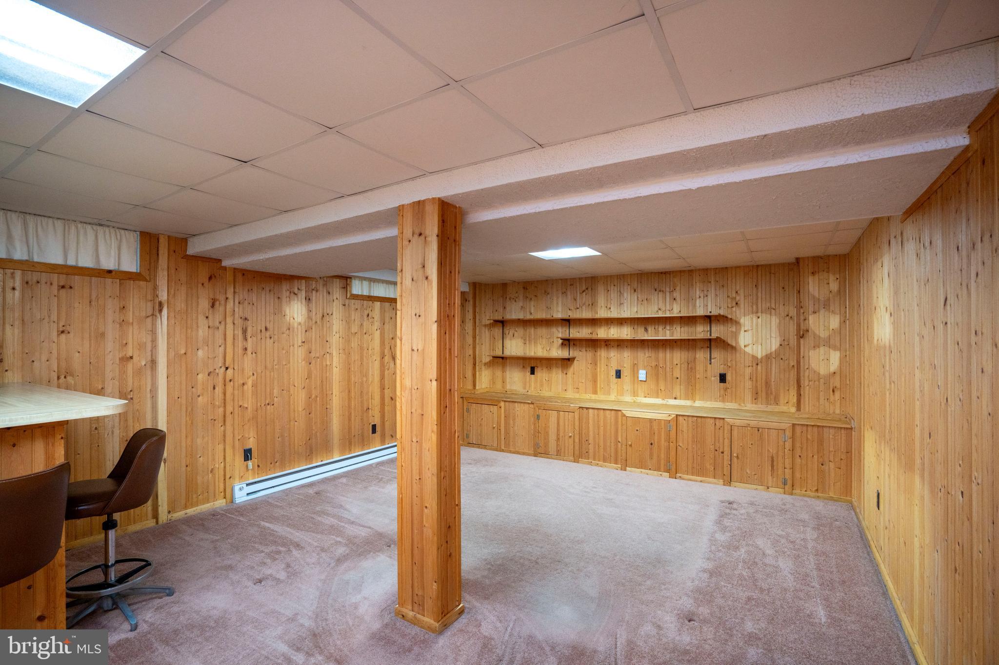 REEDSVILLE - Residential