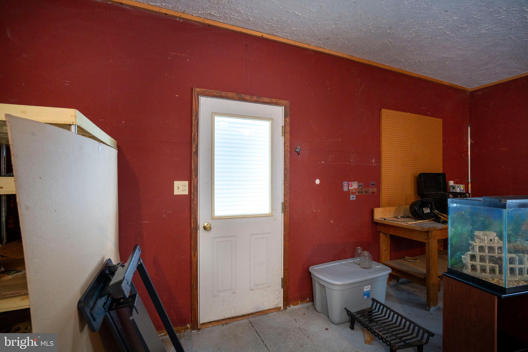 REEDSVILLE - Residential