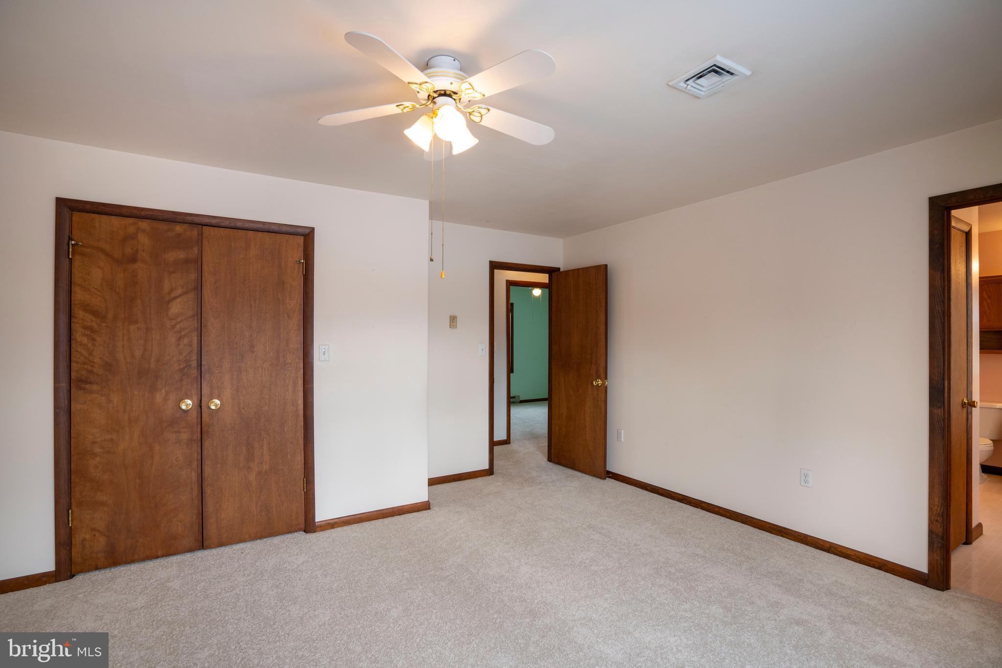 REEDSVILLE - Residential