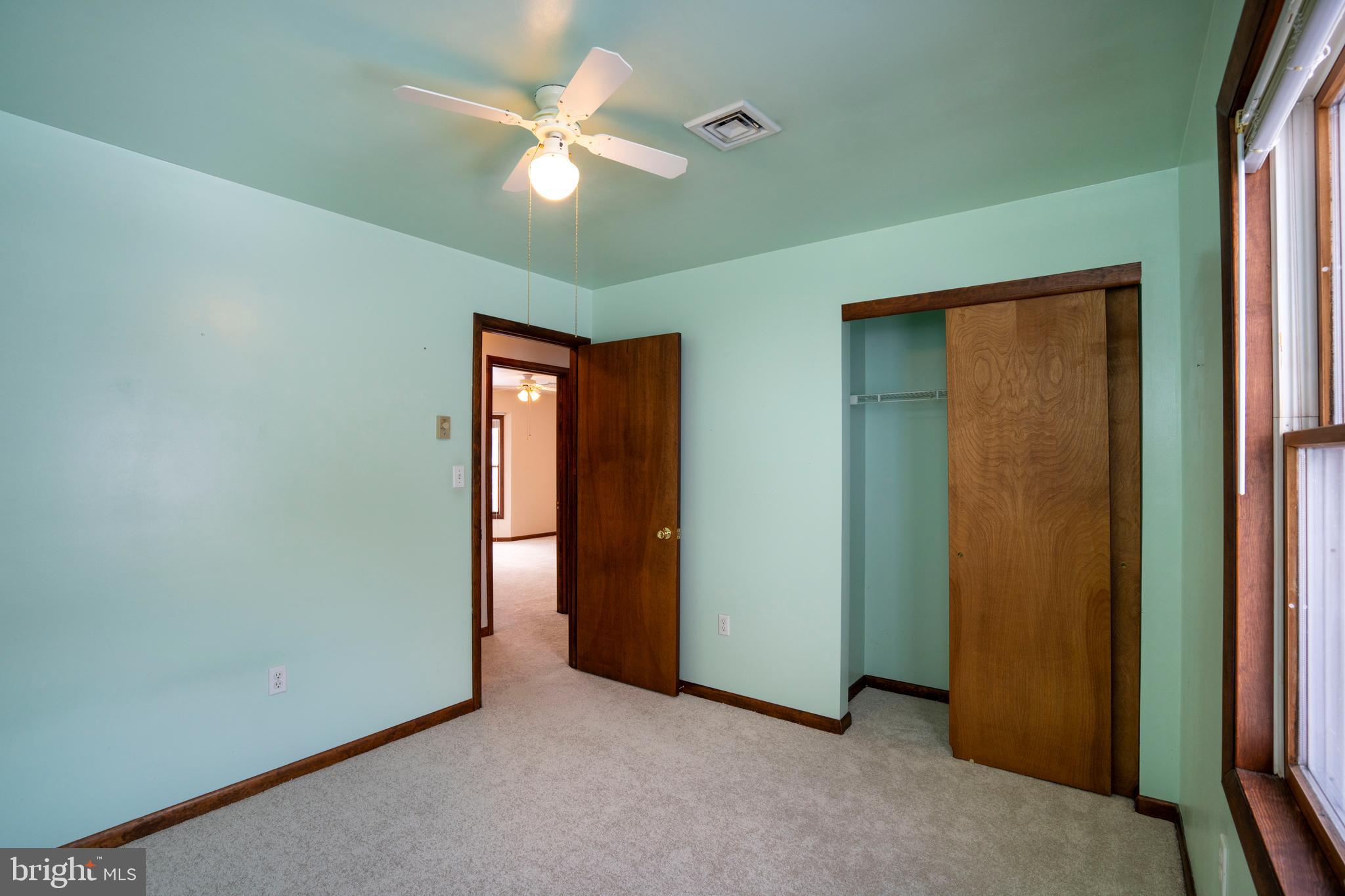 REEDSVILLE - Residential