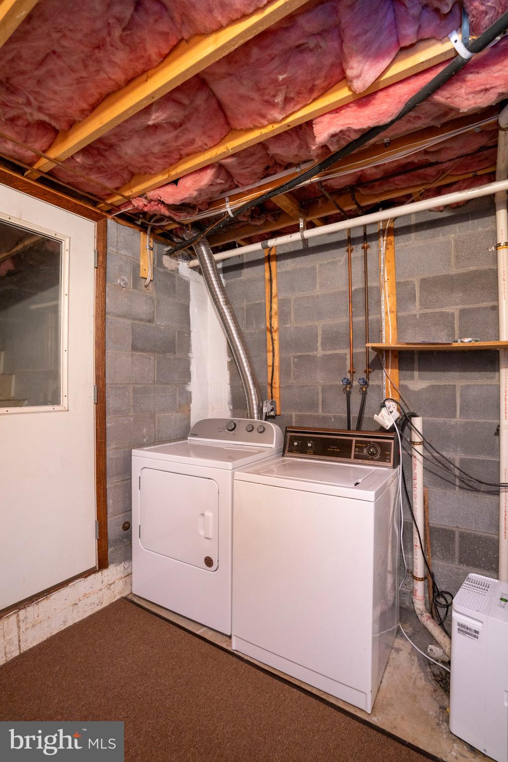 REEDSVILLE - Residential